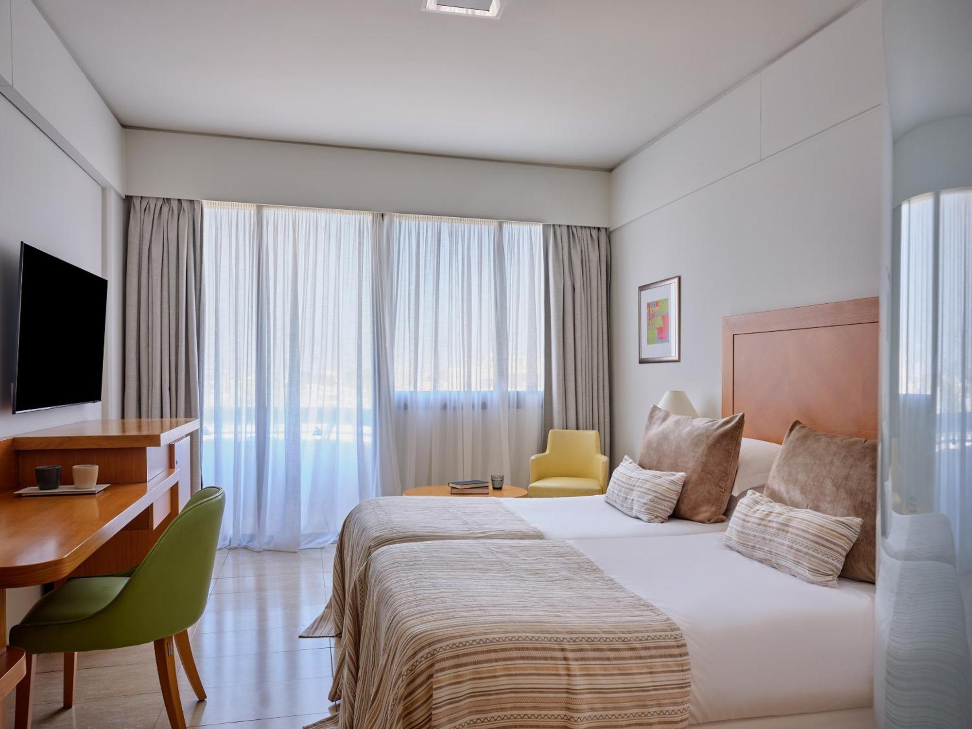 Twin or Double Room Inland View