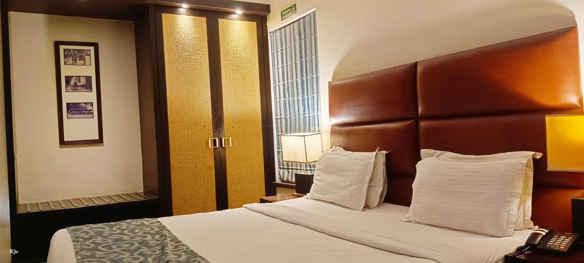 Deluxe Double or Twin Room