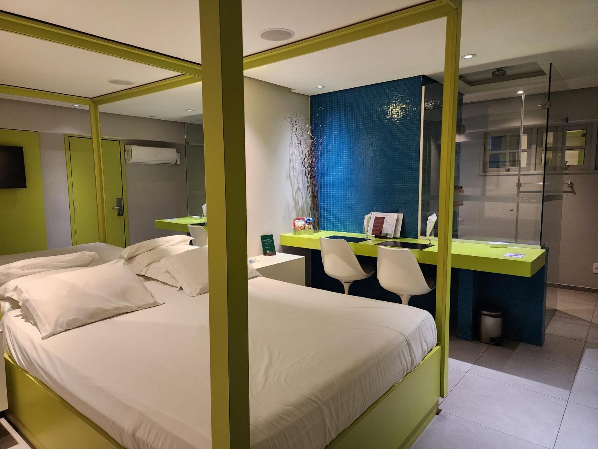 Standard Suite