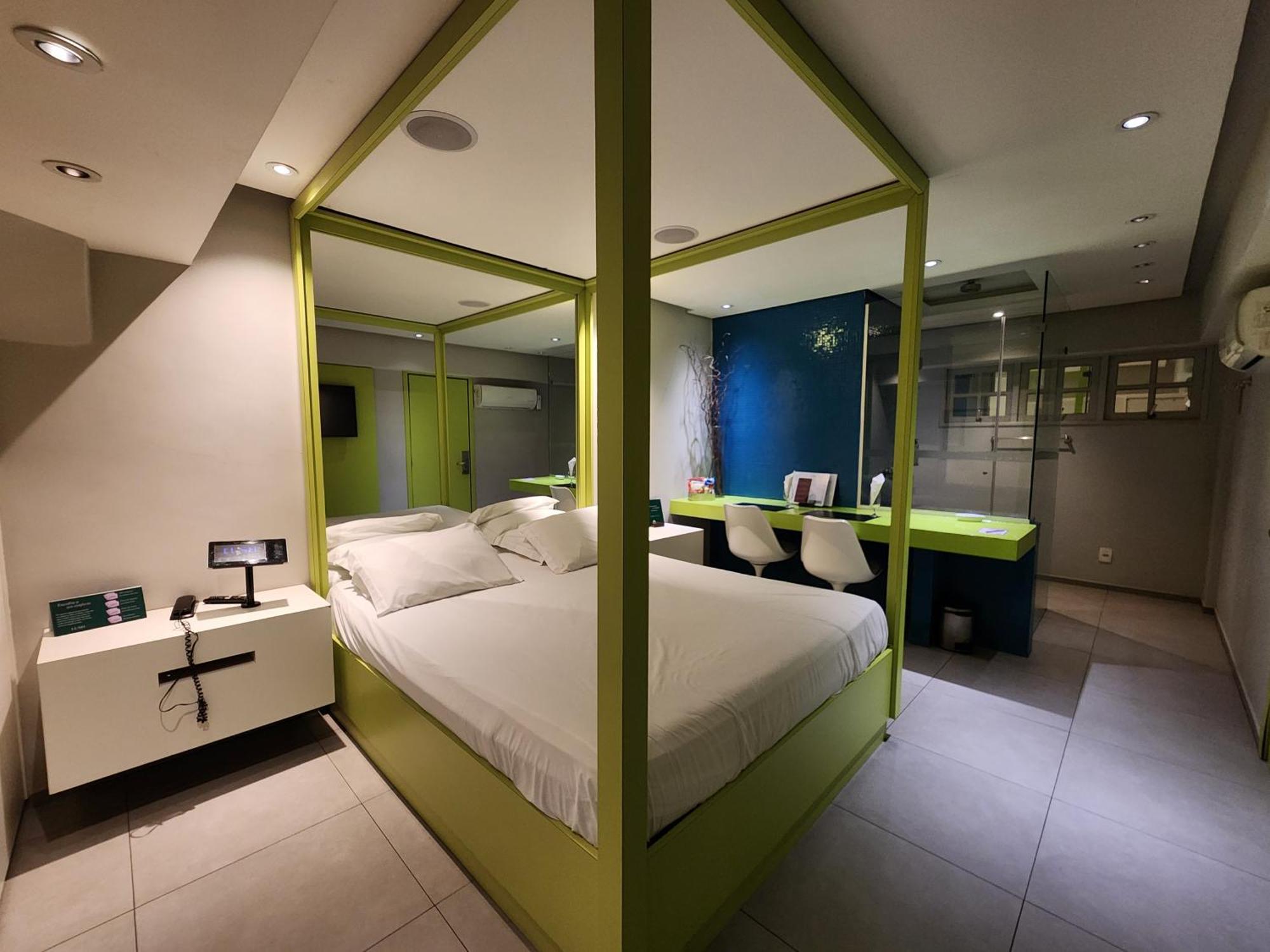 Standard Suite