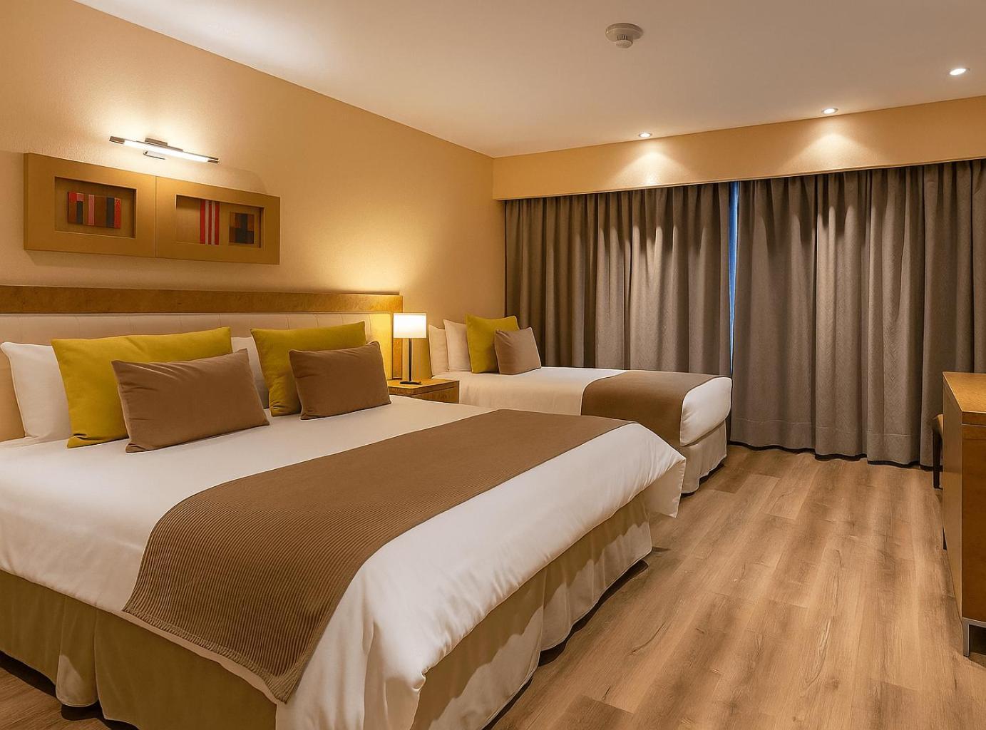 Quarto Triplo com Vista