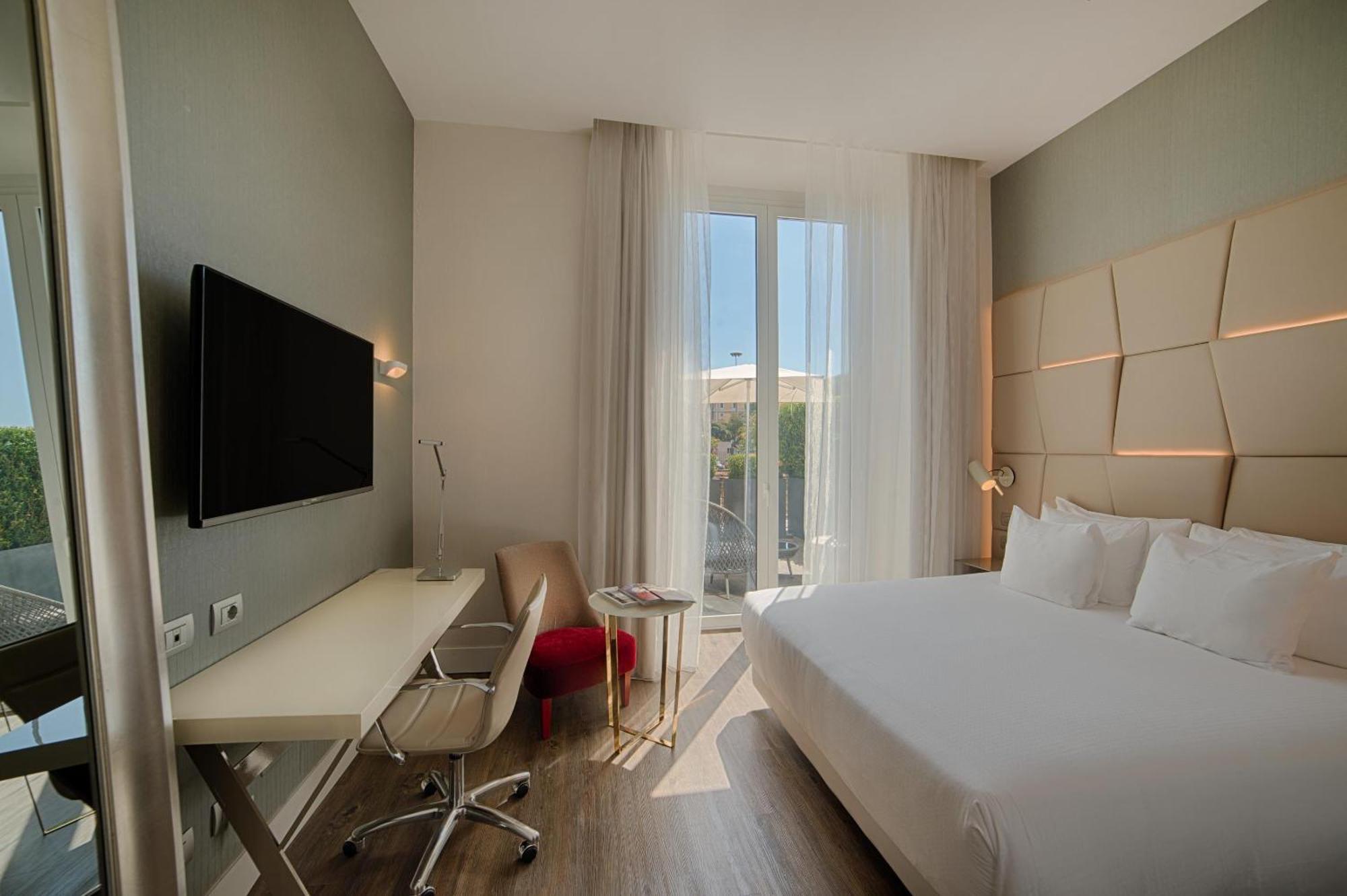 Chambre Double ou Lits Jumeaux Premium avec Terrasse