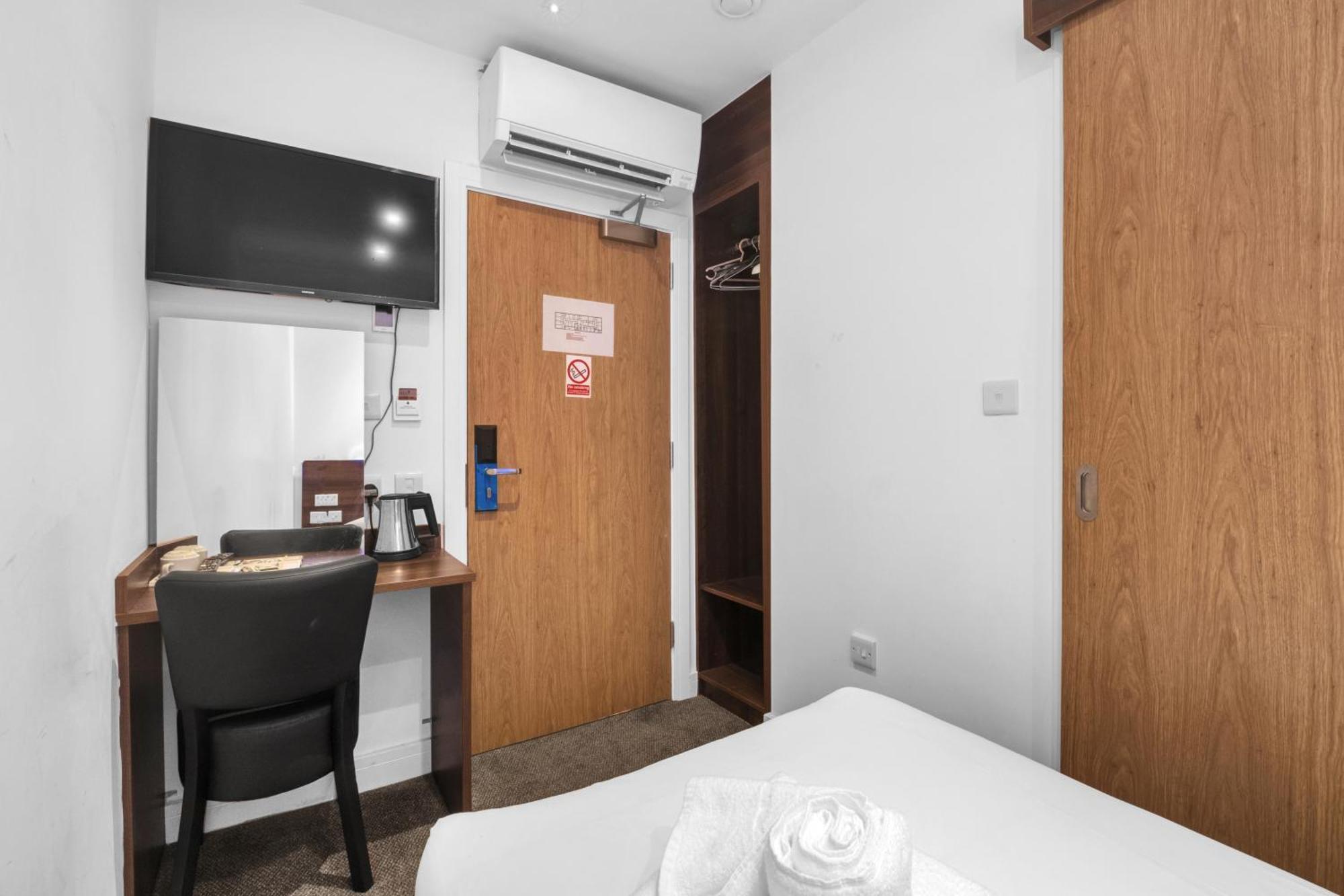 Economy Single Room