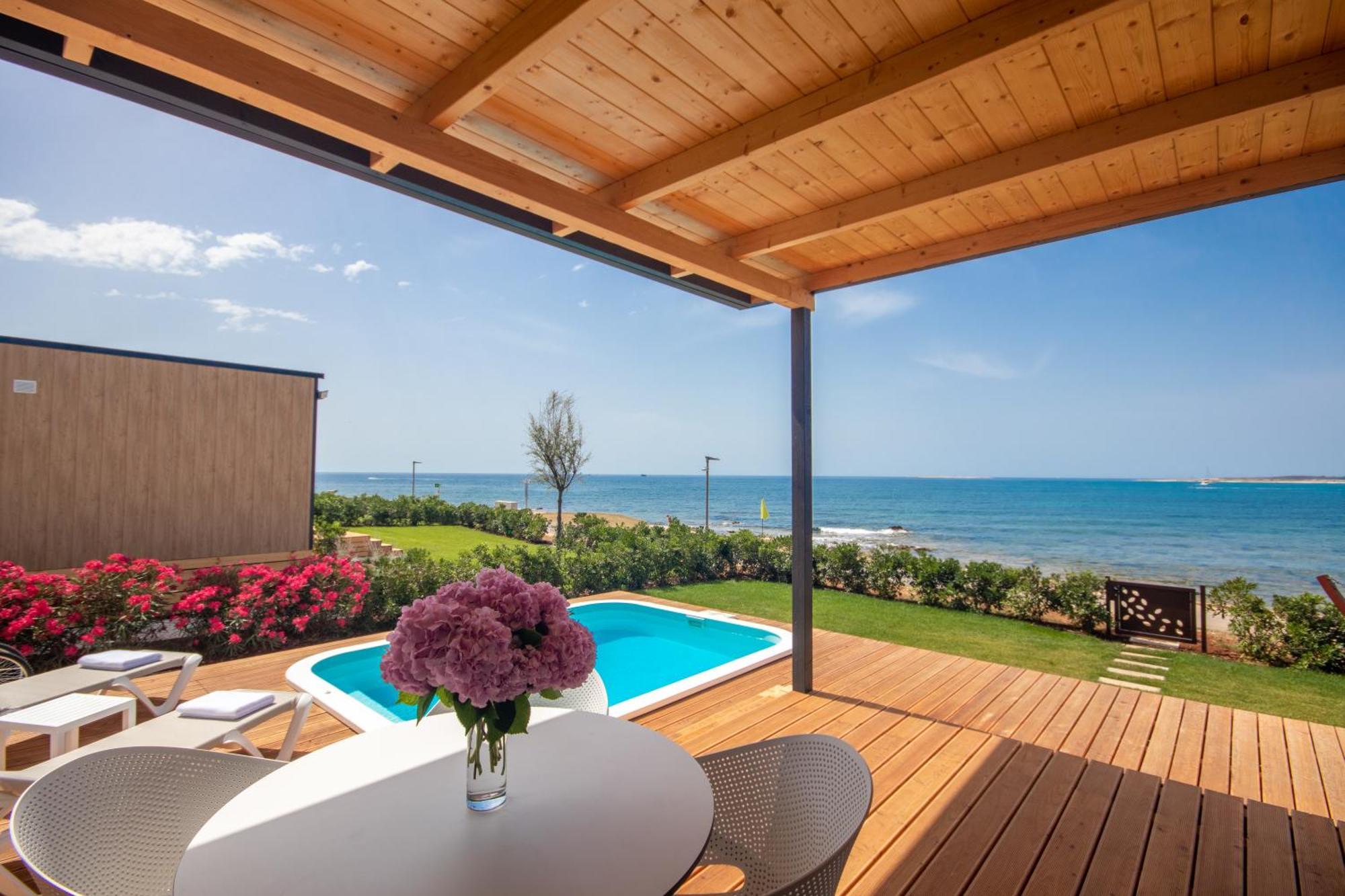 Deluxe Camping Villa Private Pool first row to the sea,1699186763:JPEG
