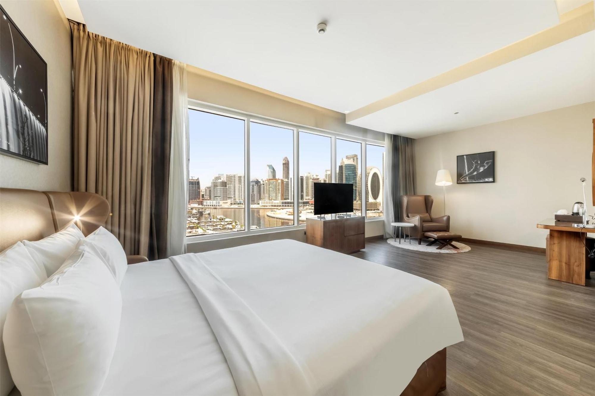 Superior Room Canal View