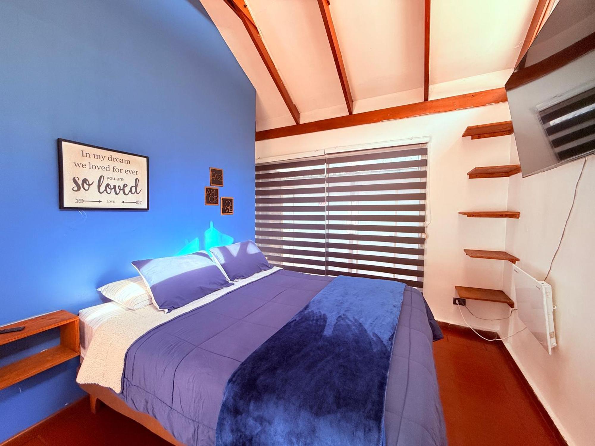 Double Room Private Bathroom