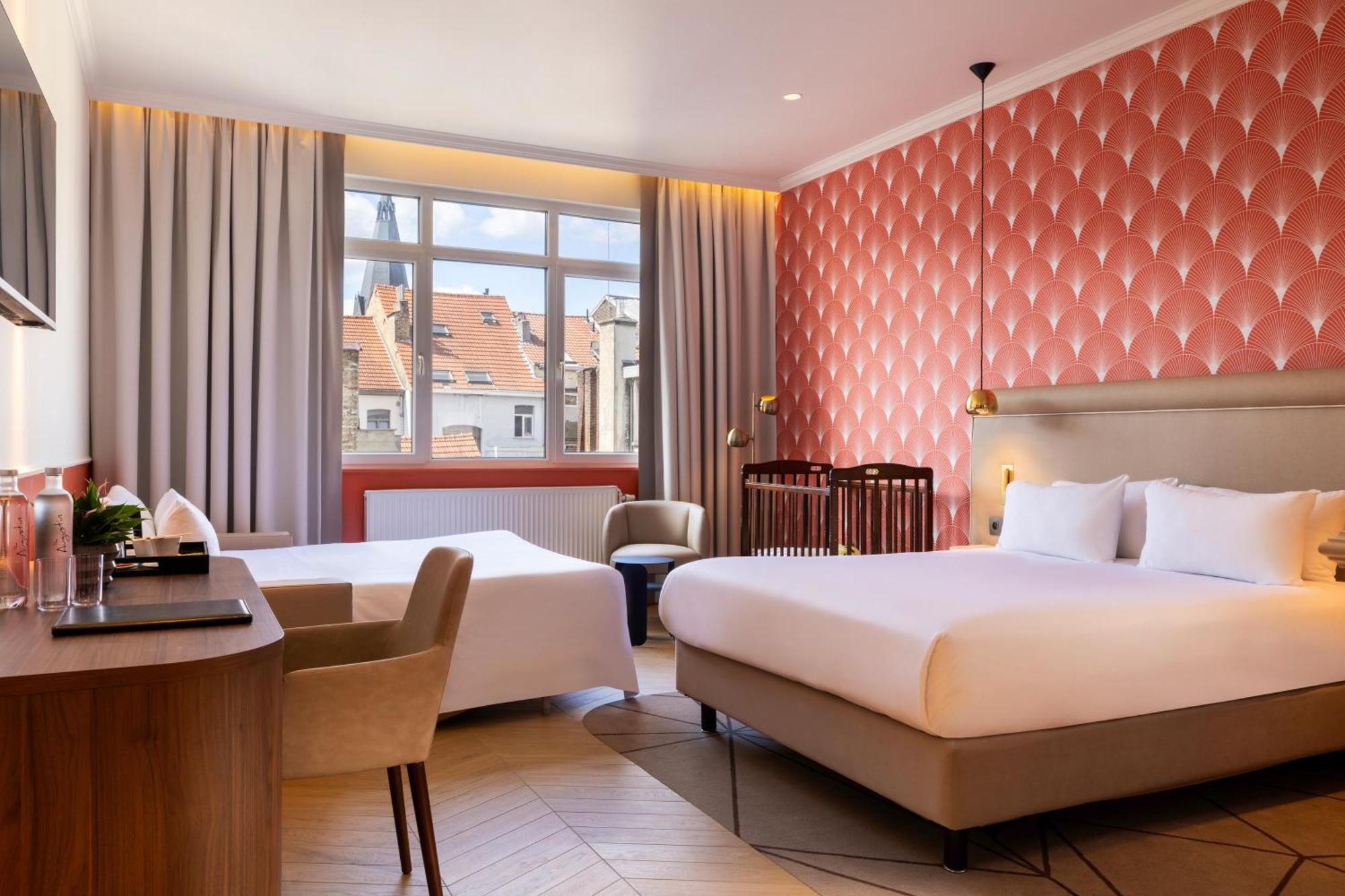 Classic Quadruple Room