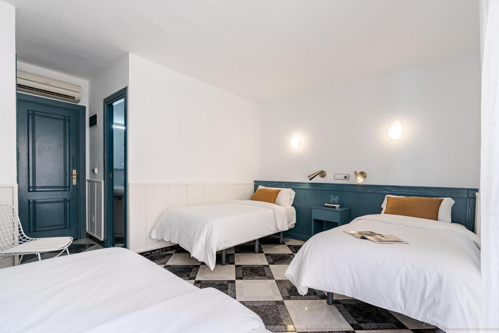 Triple Room