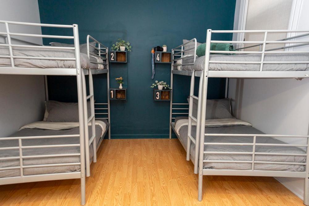 Bed 4-Bed Female Dormitory Room