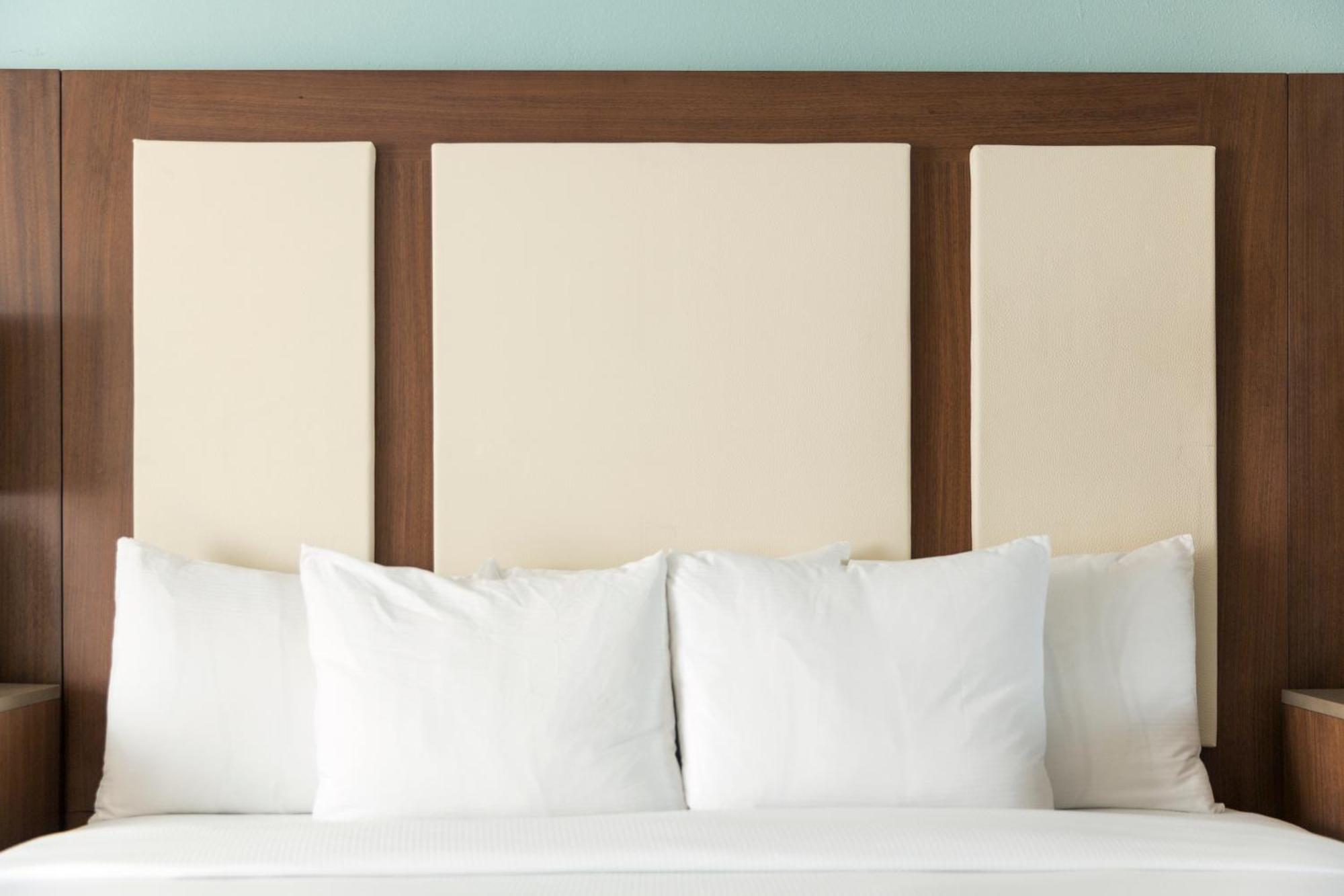 King Room Gulf View