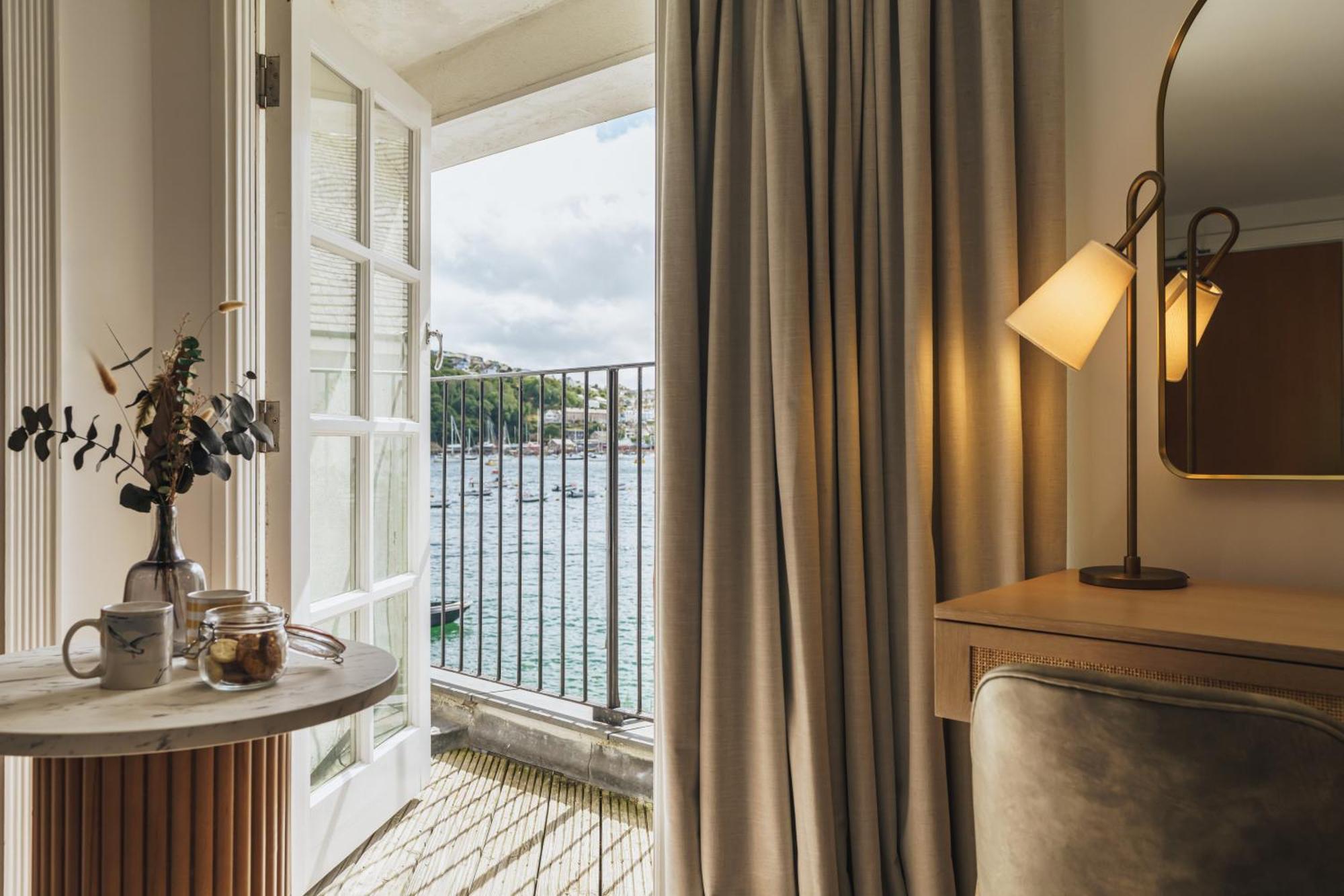 Deluxe Room River View