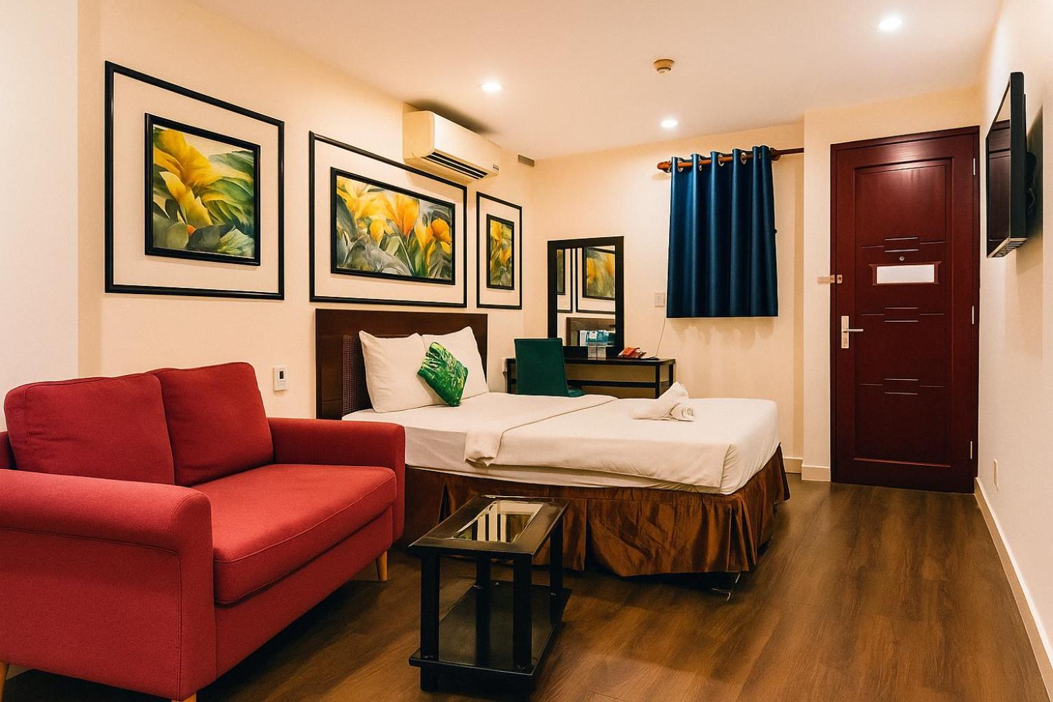 Deluxe King Room