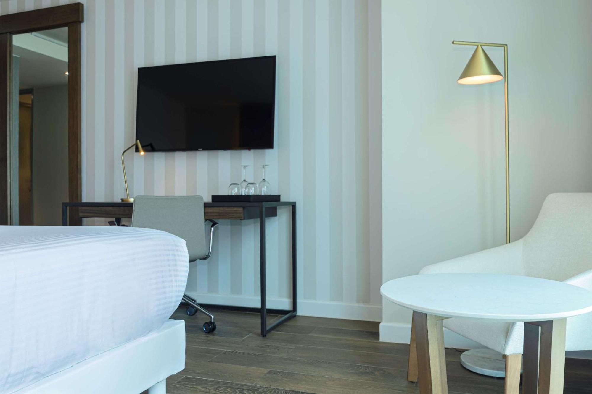 Premium Double Room,1705051296:JPEG
