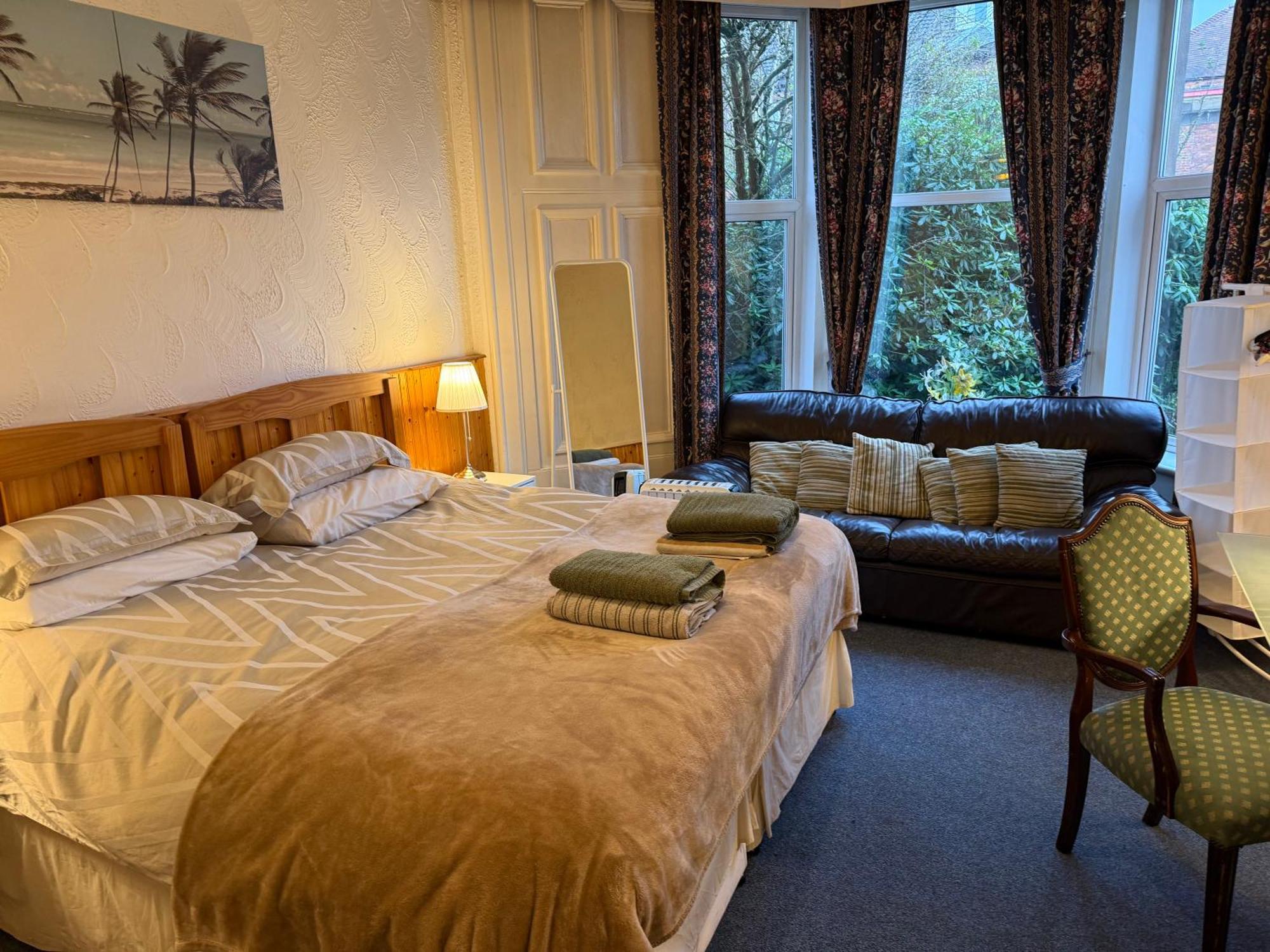 Classic Triple Room