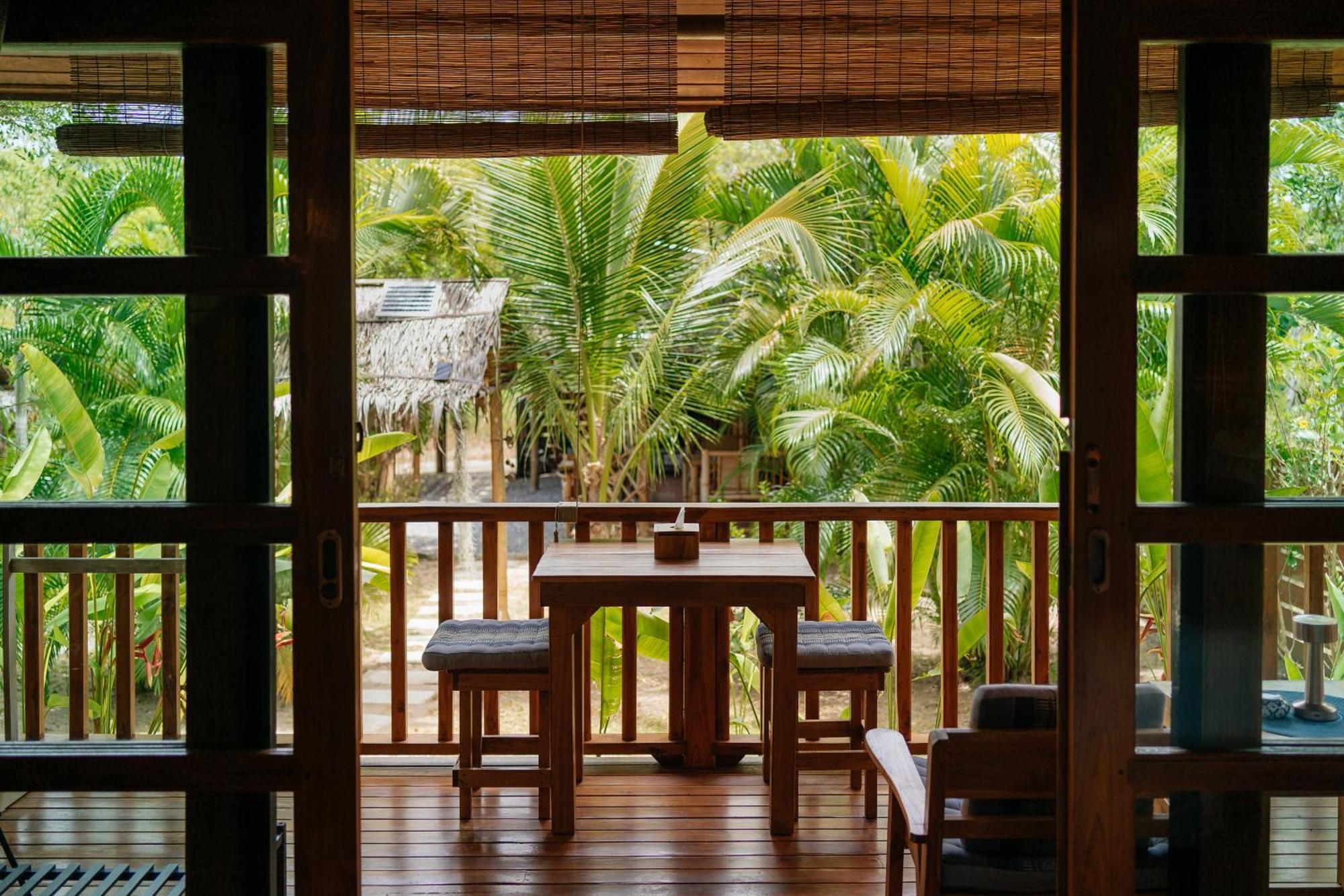 One-Bedroom Bungalow
