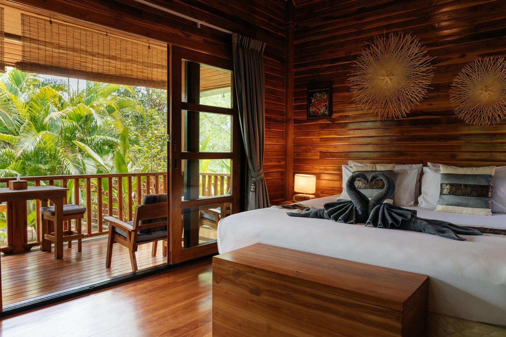 One-Bedroom Bungalow