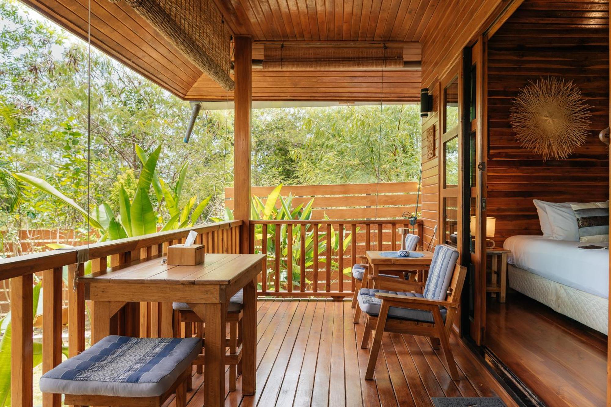 One-Bedroom Bungalow