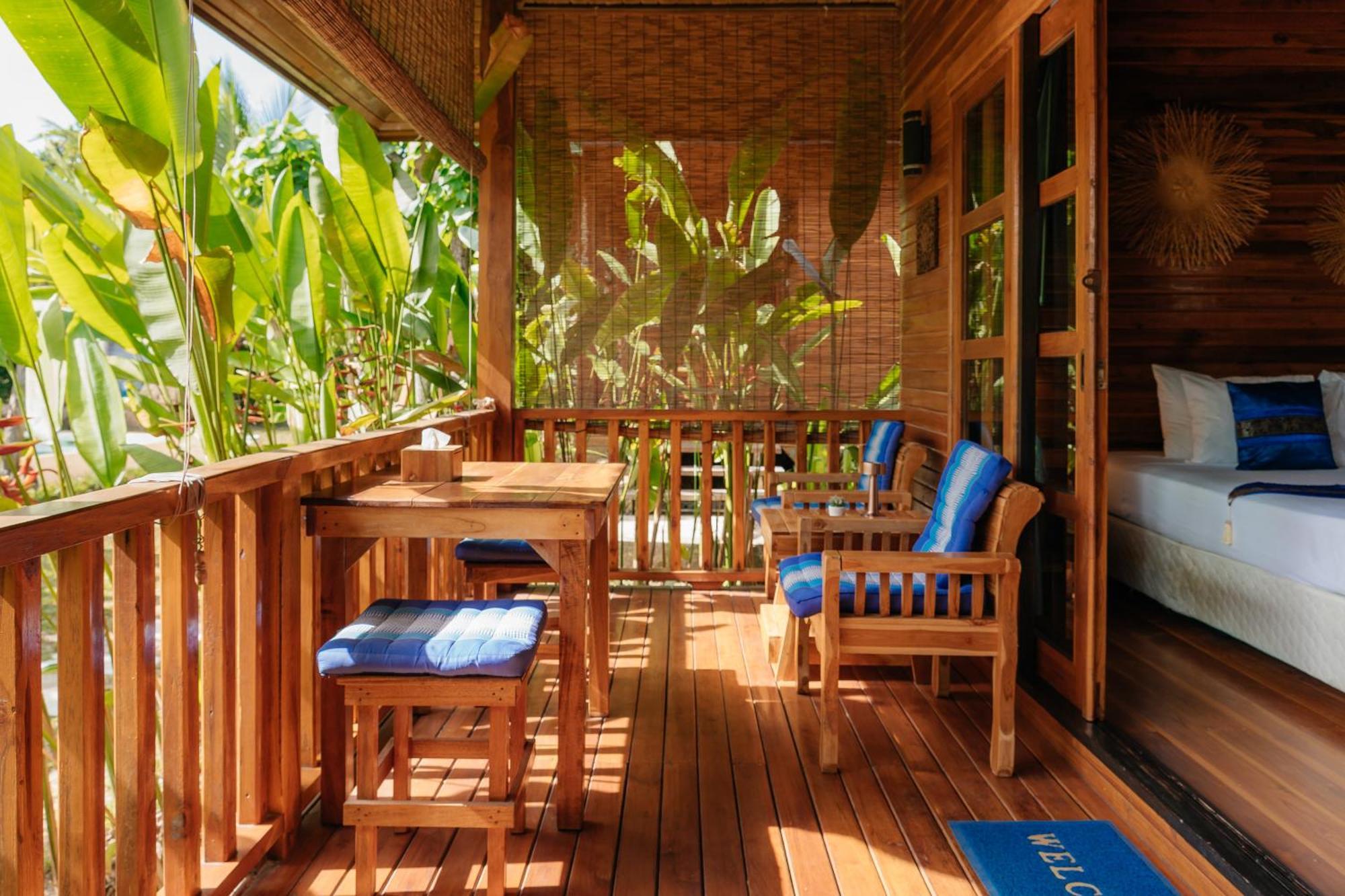 Deluxe Bungalow Garden View