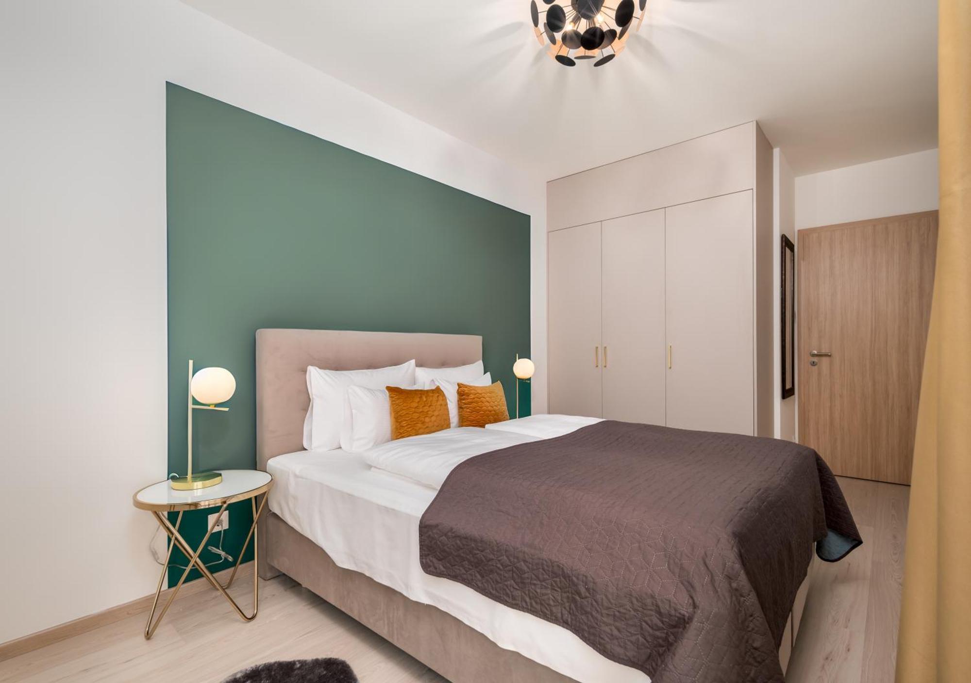 One bedroom suite balcony