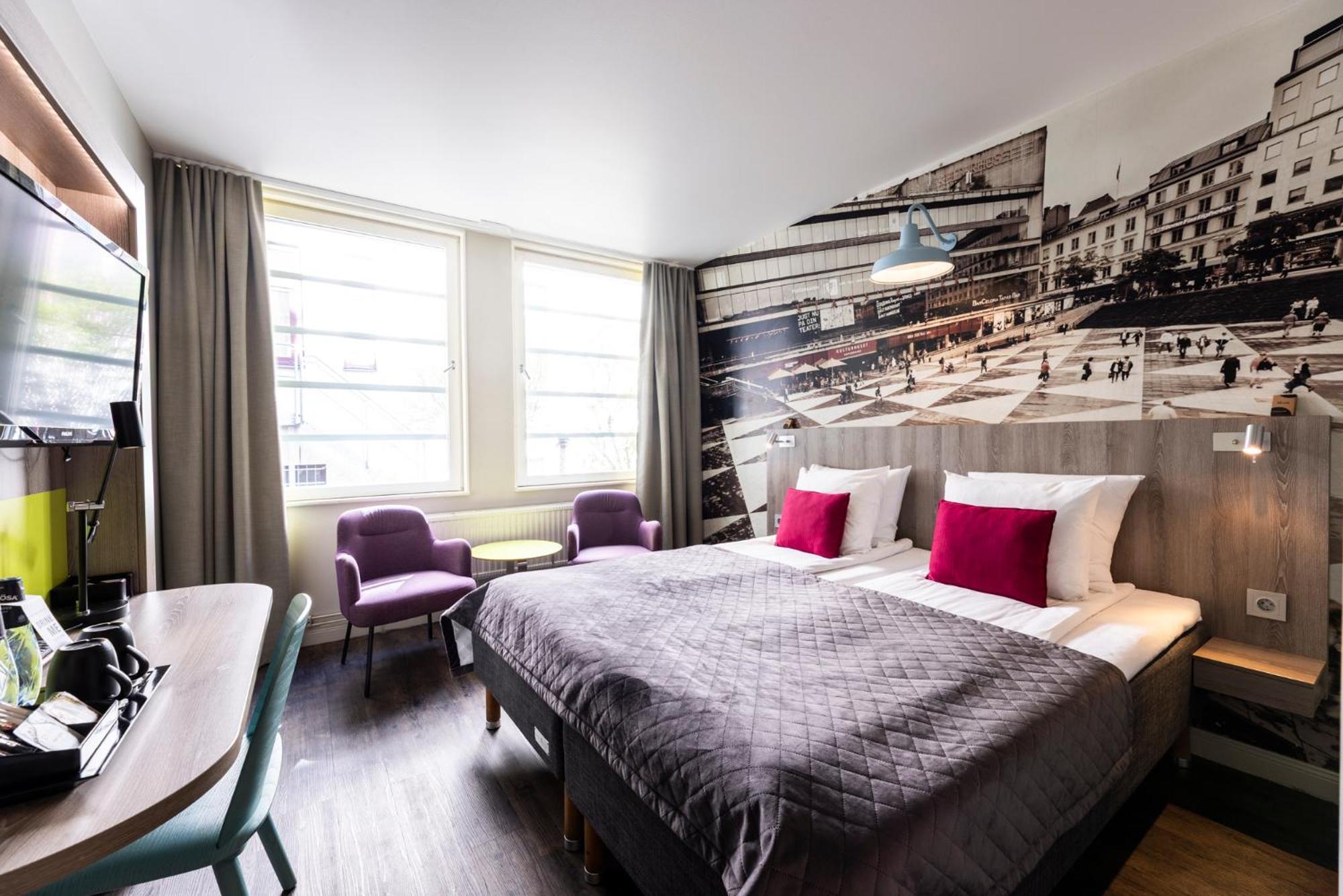 Superior King Room