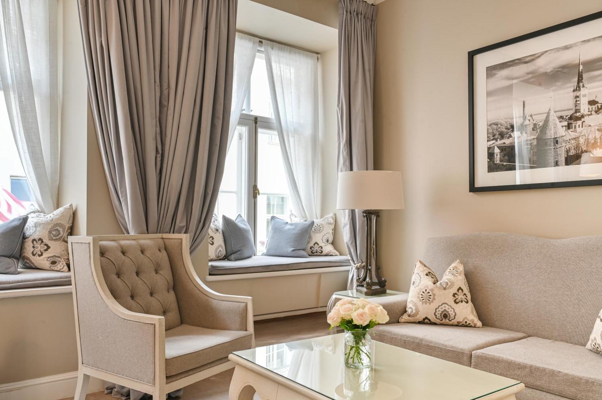 One-Bedroom Suite