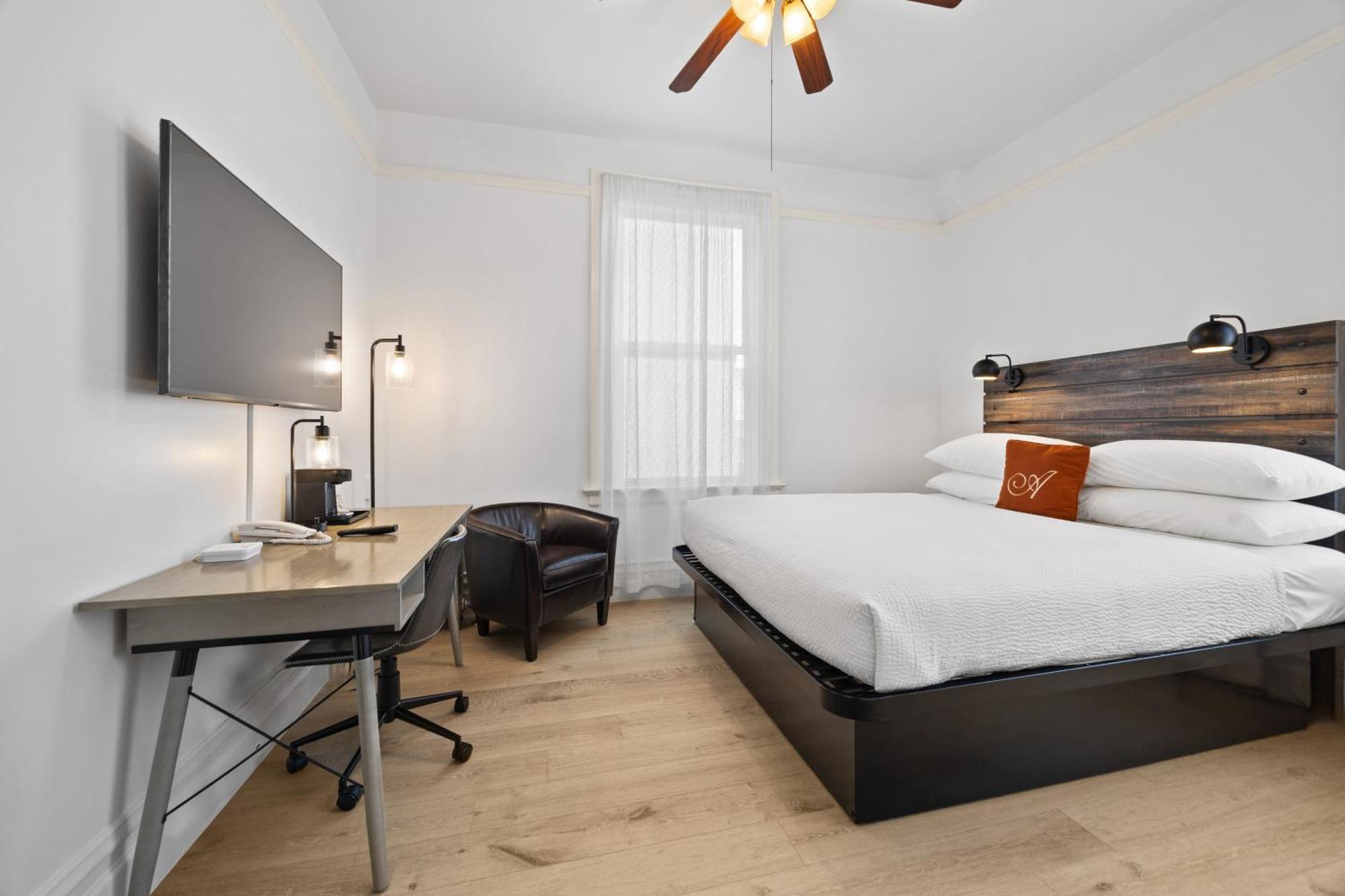 King Room