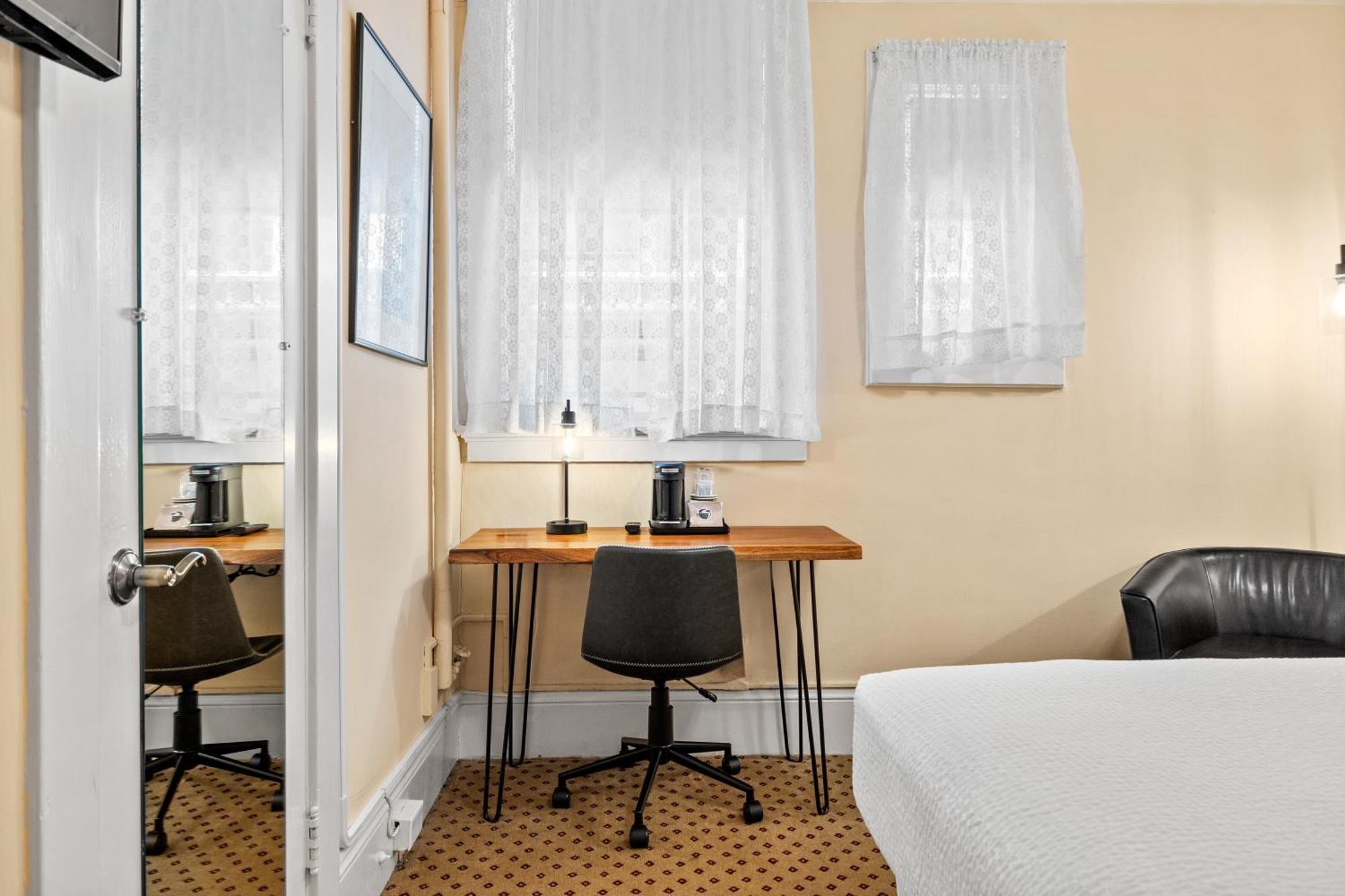 Queen Room Disability Access