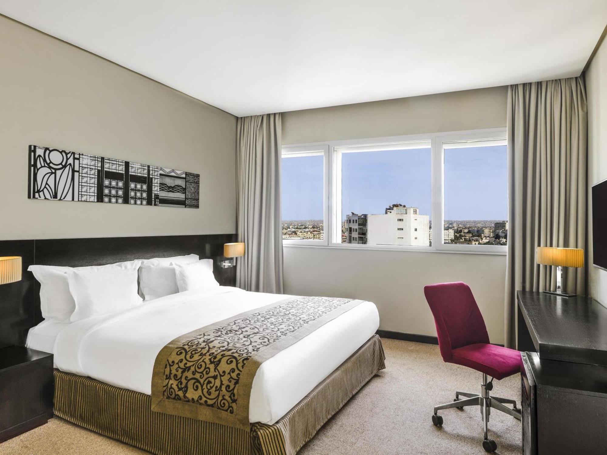 Quarto Clássico com Cama King-size