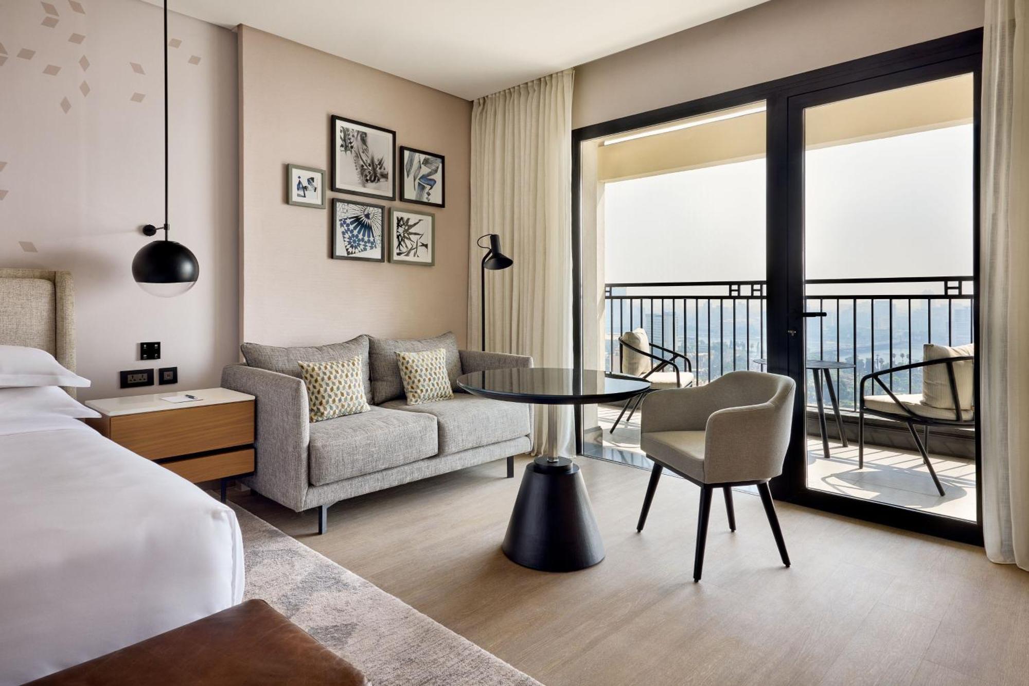 Nile Guest room 1 King River view Balcony