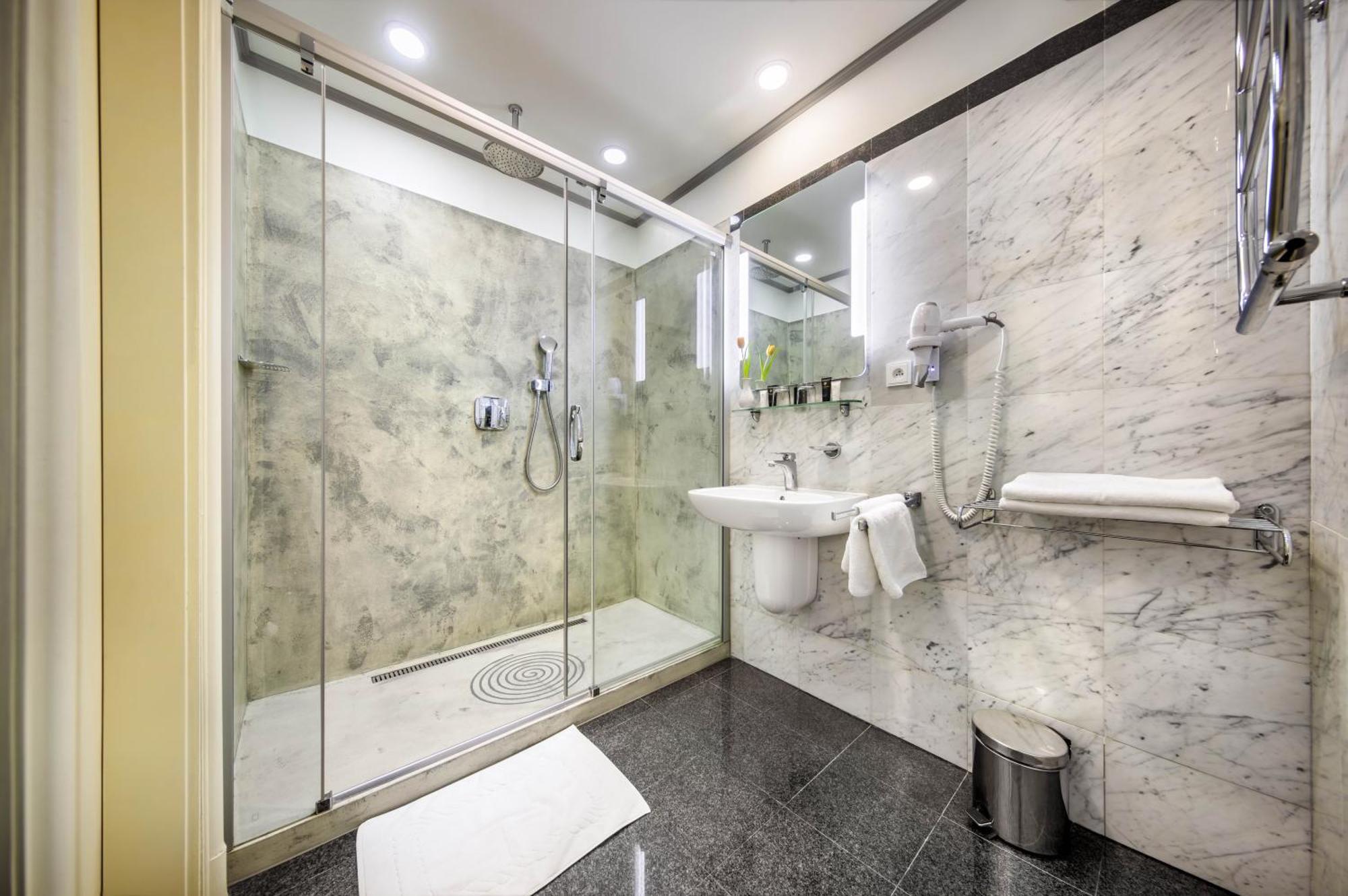 Executive Single Room