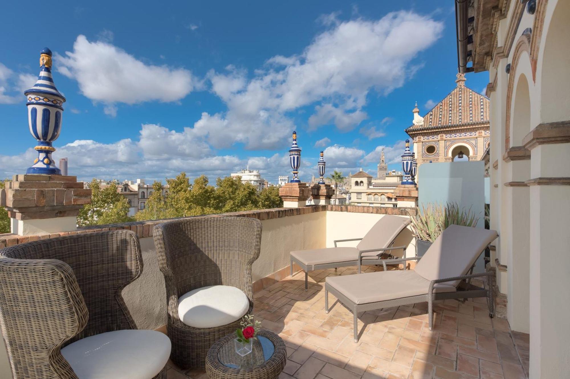 Grand Deluxe Double Room Terrace