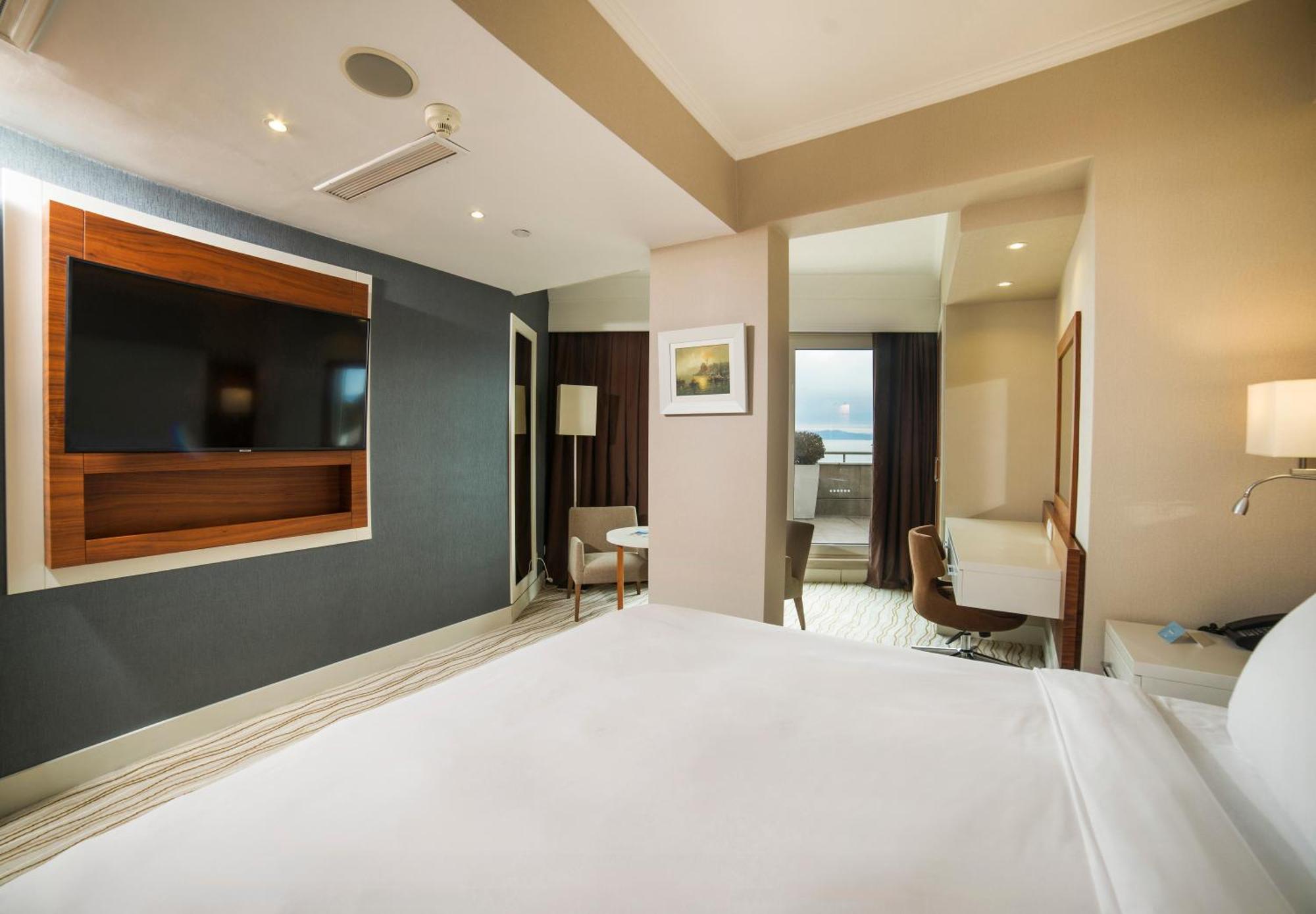 Superior Room Balcony Sea View Non-Smoking
