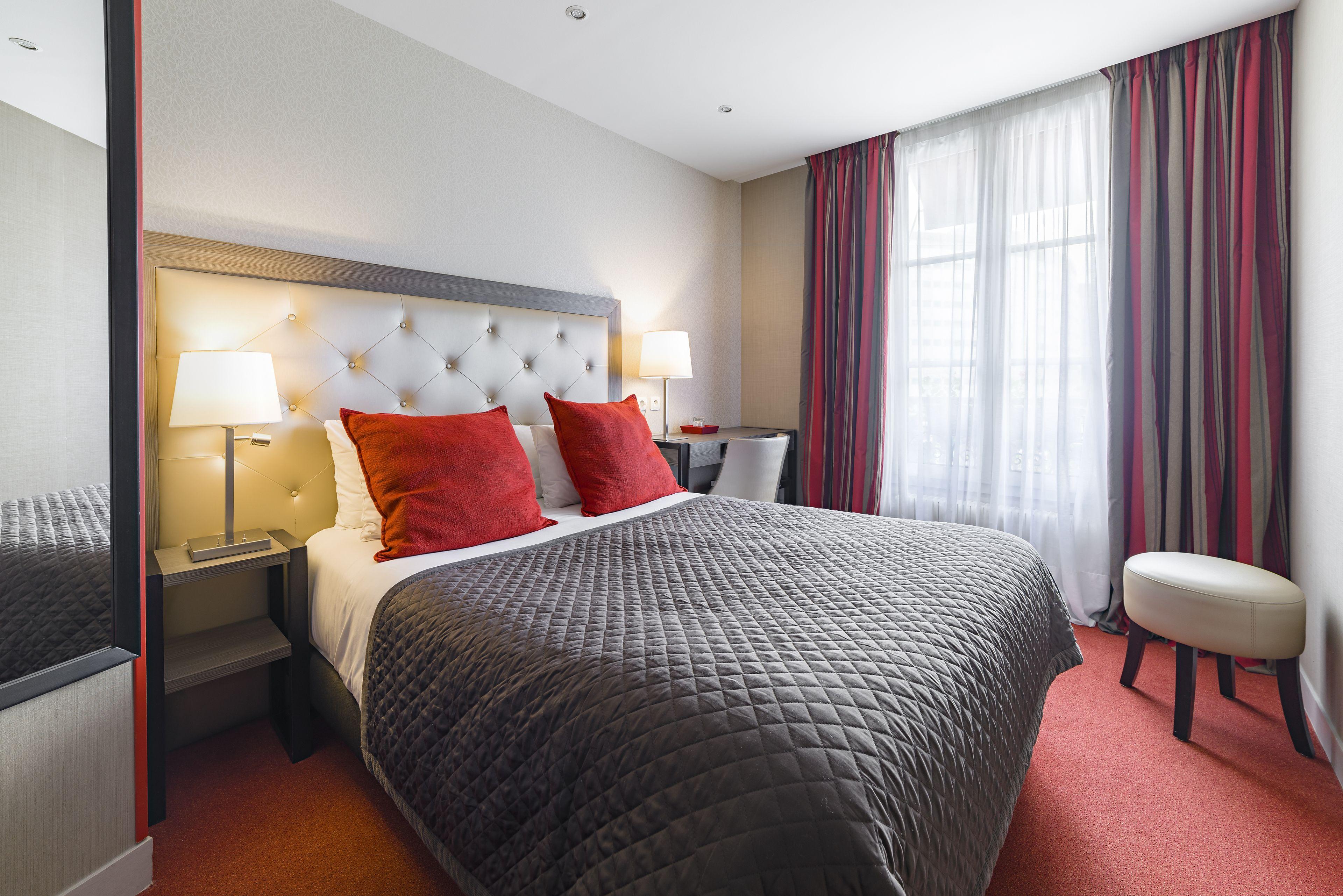 Two Connecting Double Rooms