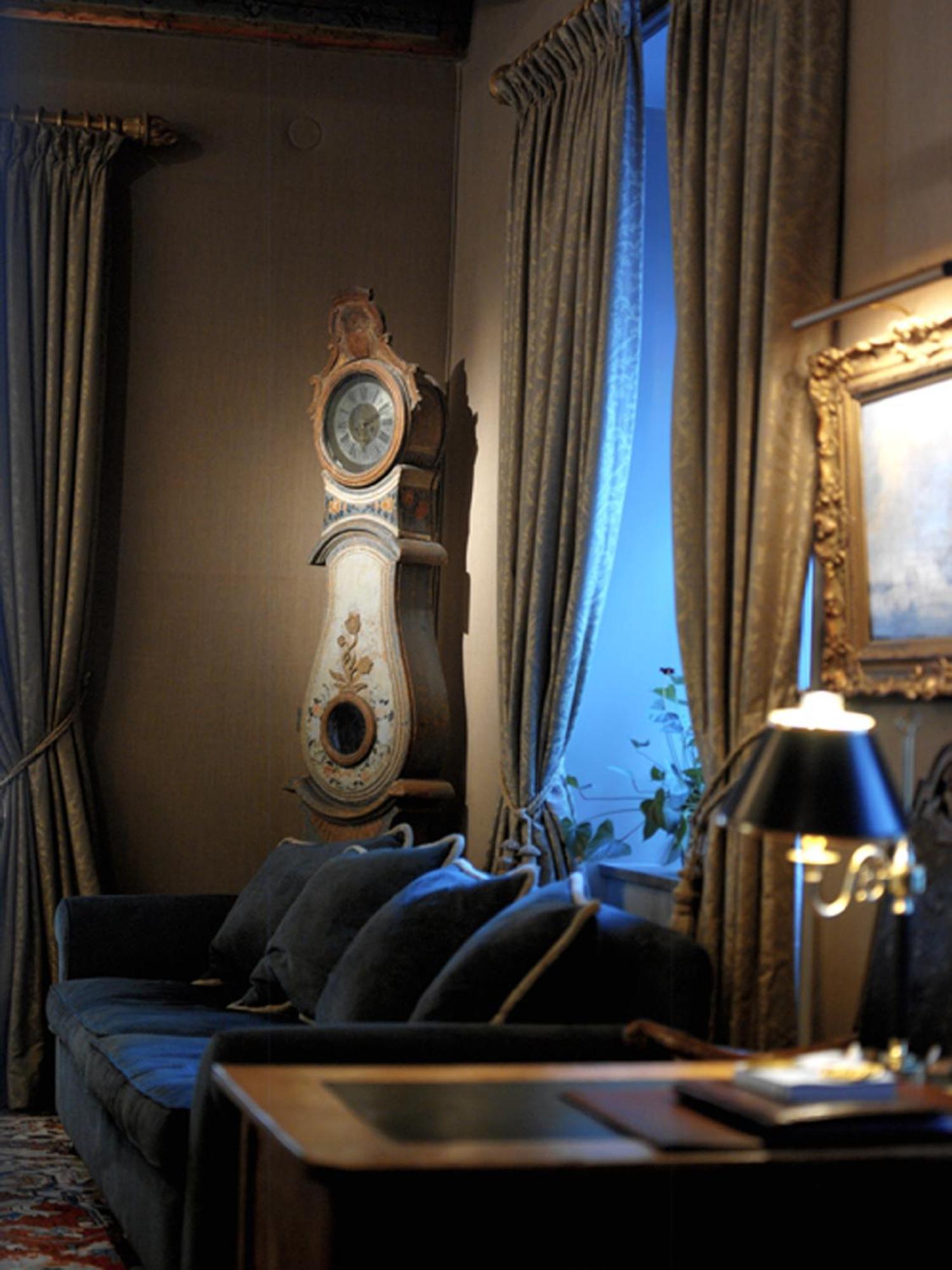 Luxury Suite