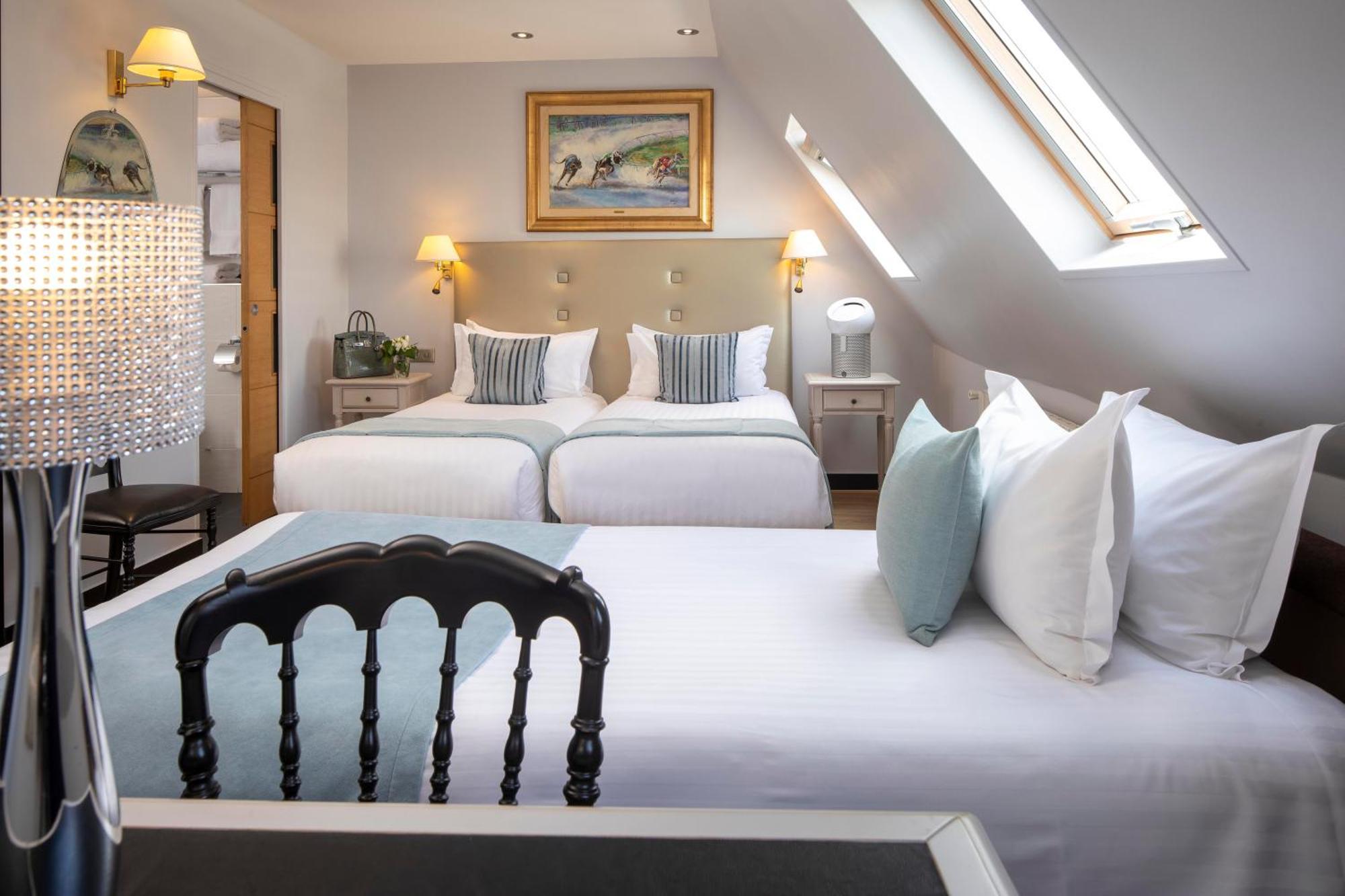 Executive Triple Room