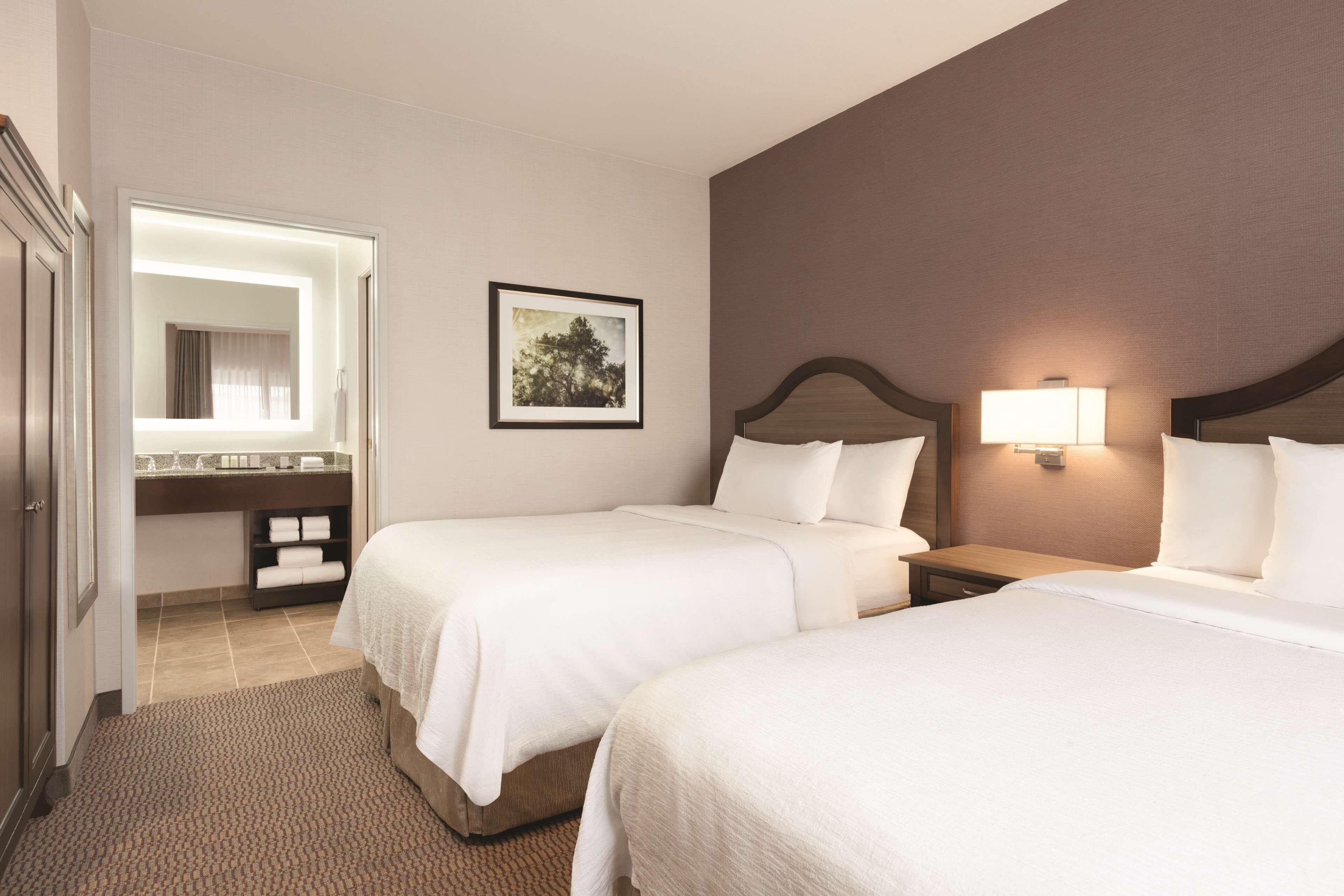 Suite Two Double Beds Non-Smoking