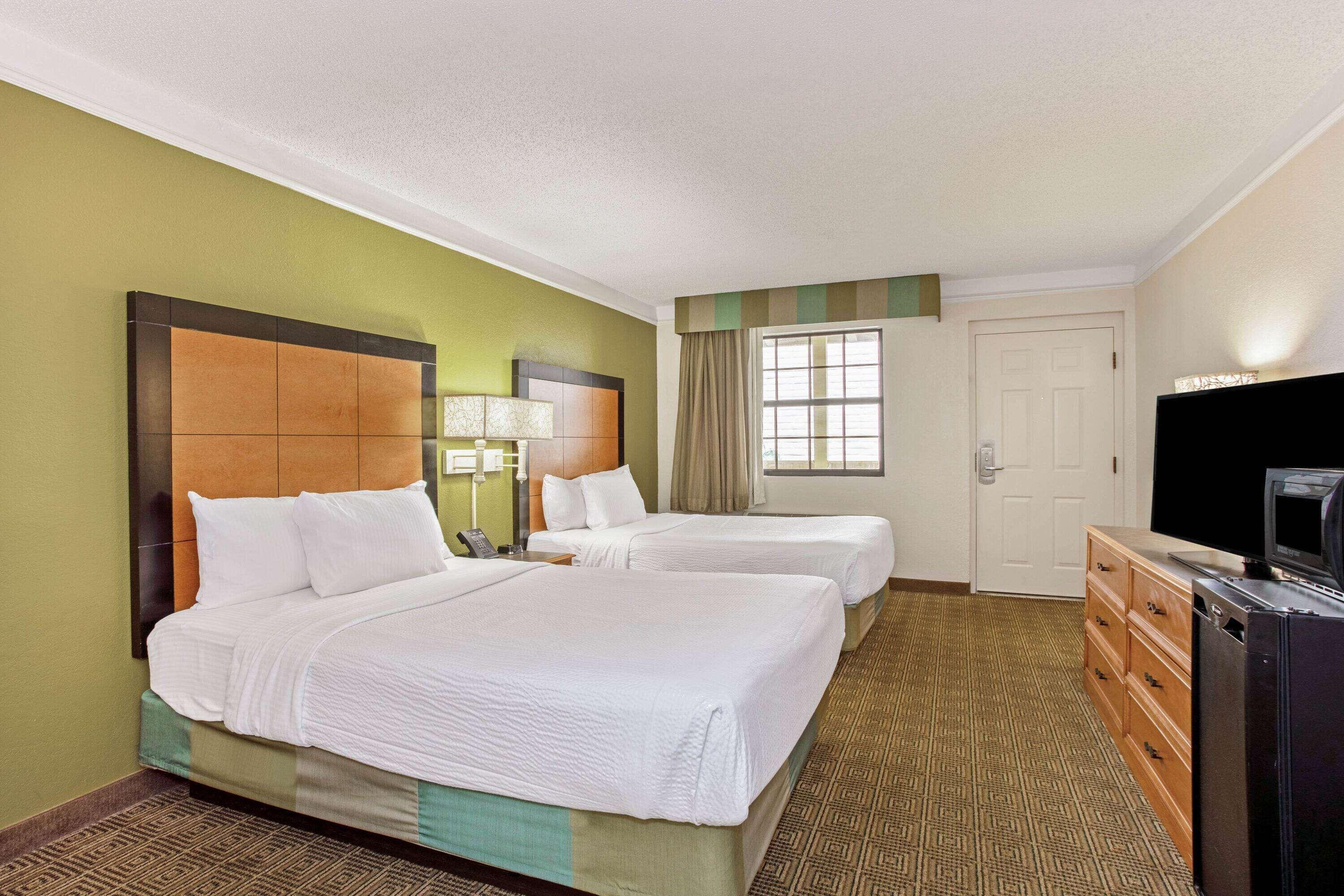 Double Room Two Double Beds