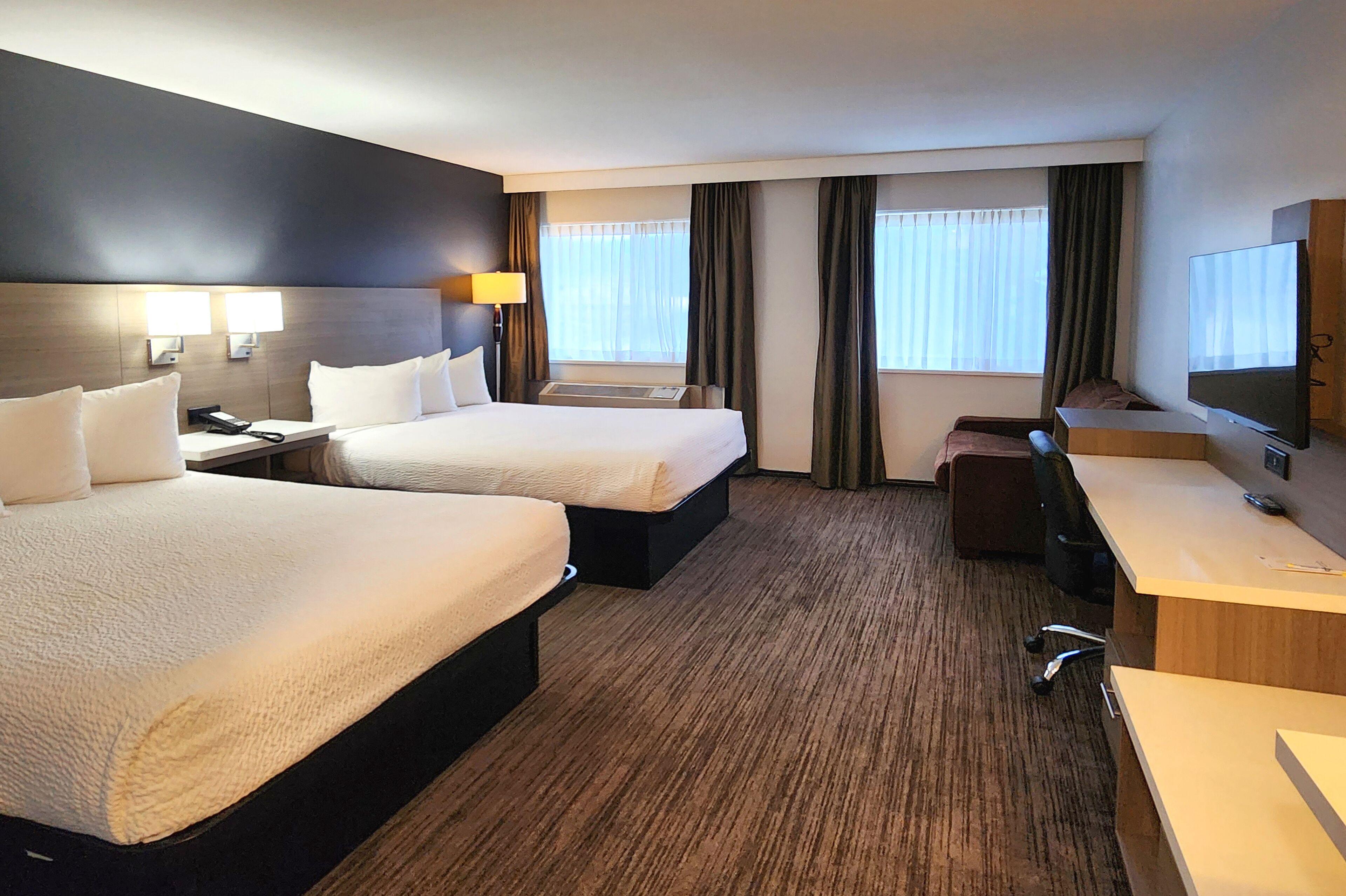 Deluxe Queen Room Two Queen Beds Non-Smoking