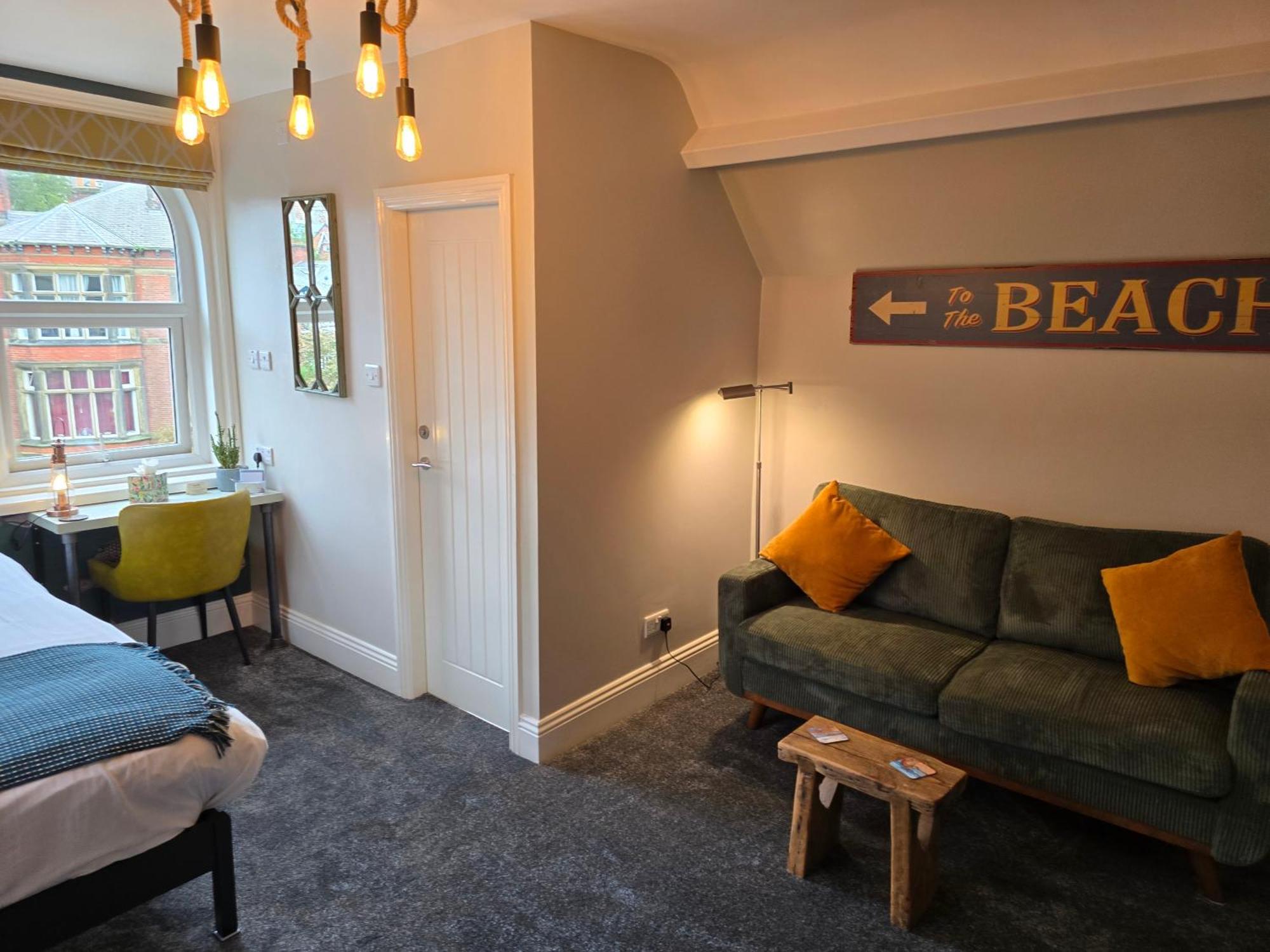 Superior King Room