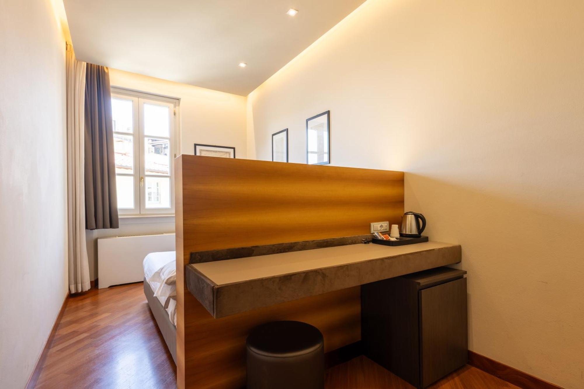Double Room French Bed