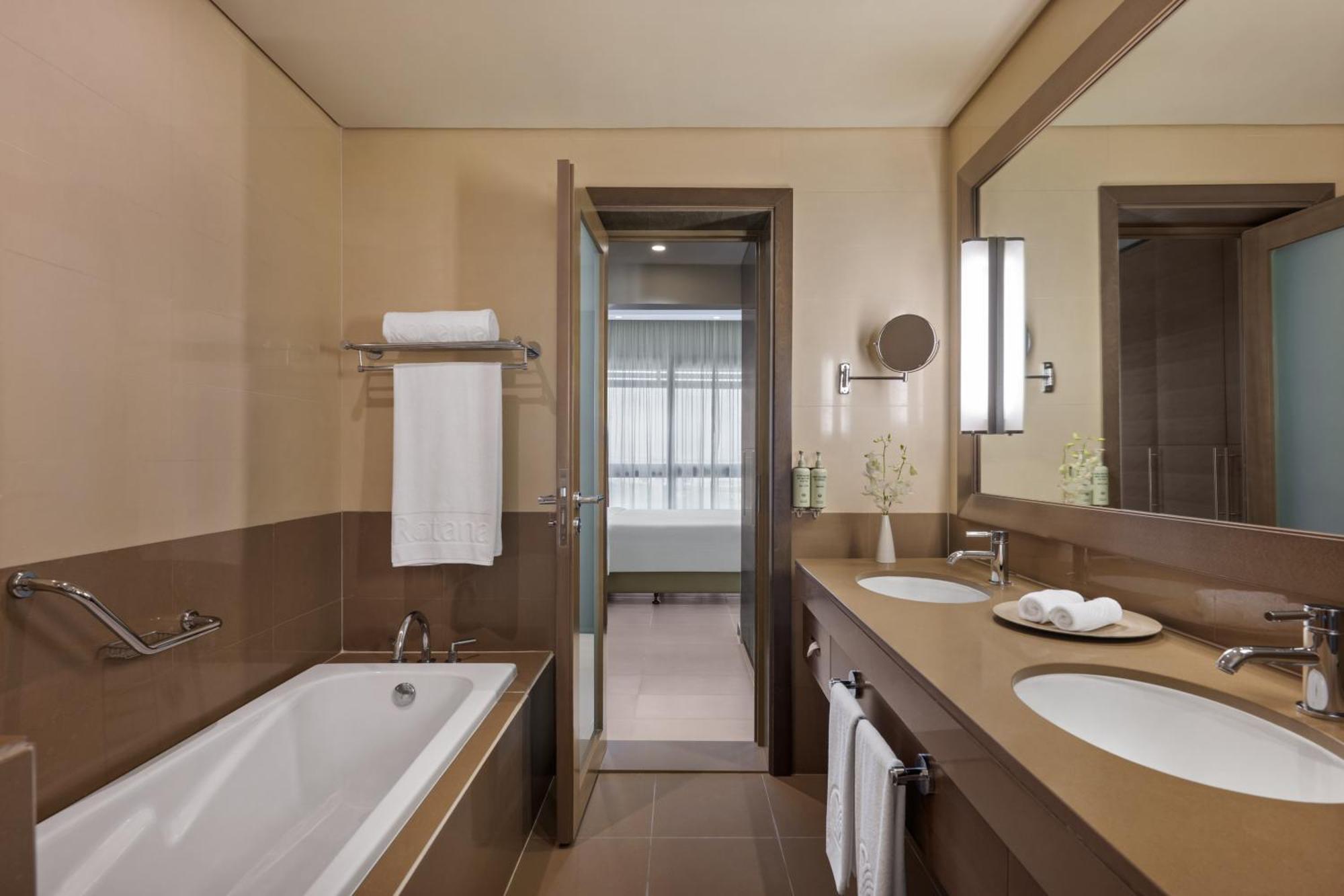 One Bedroom Apartment