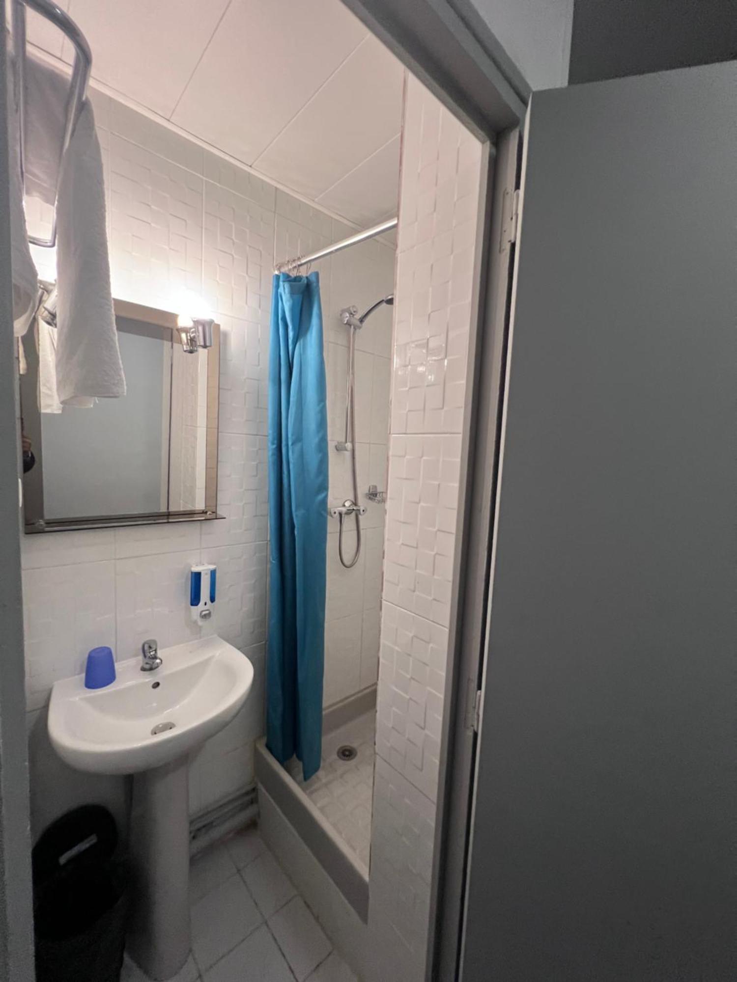 Economy Single Room,1706811620:JPEG