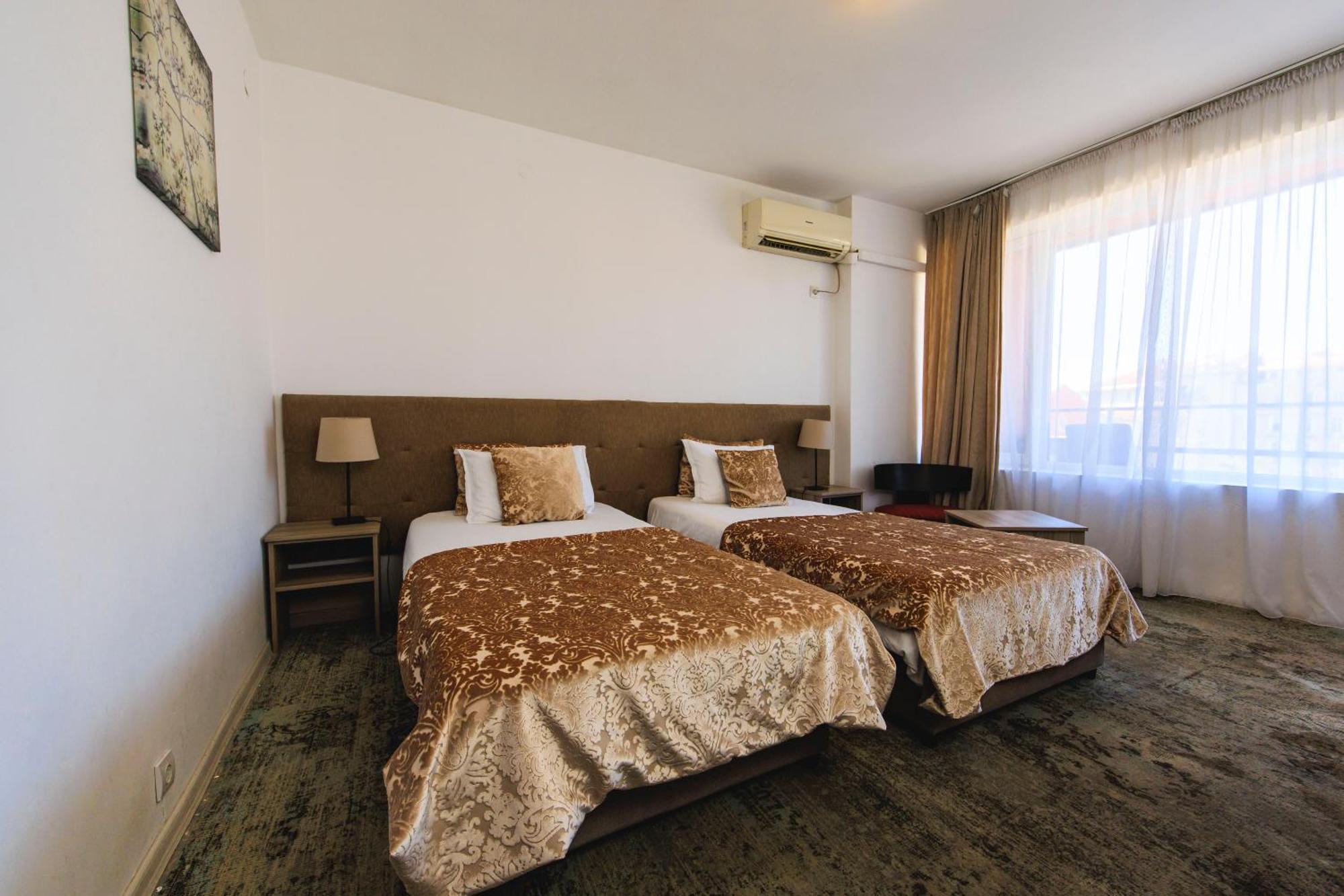 Economy Twin Room Not Renovated
