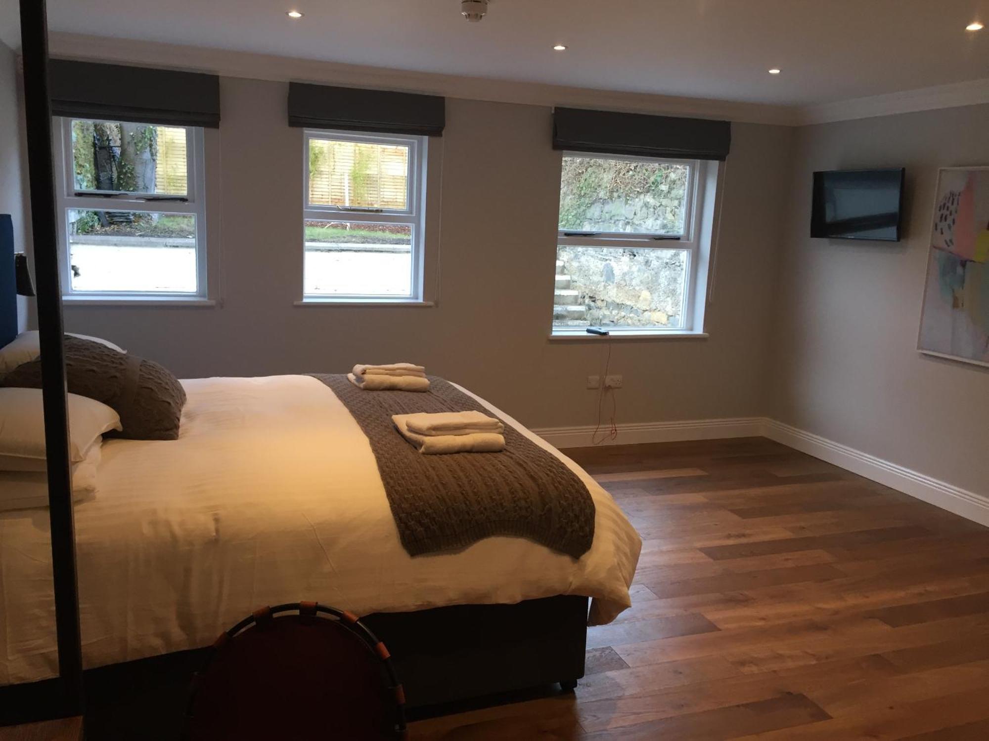 Superior King Room
