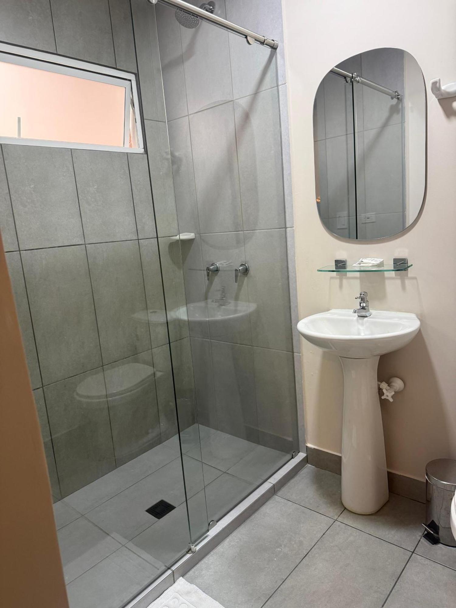 Deluxe Double Room Private Bathroom