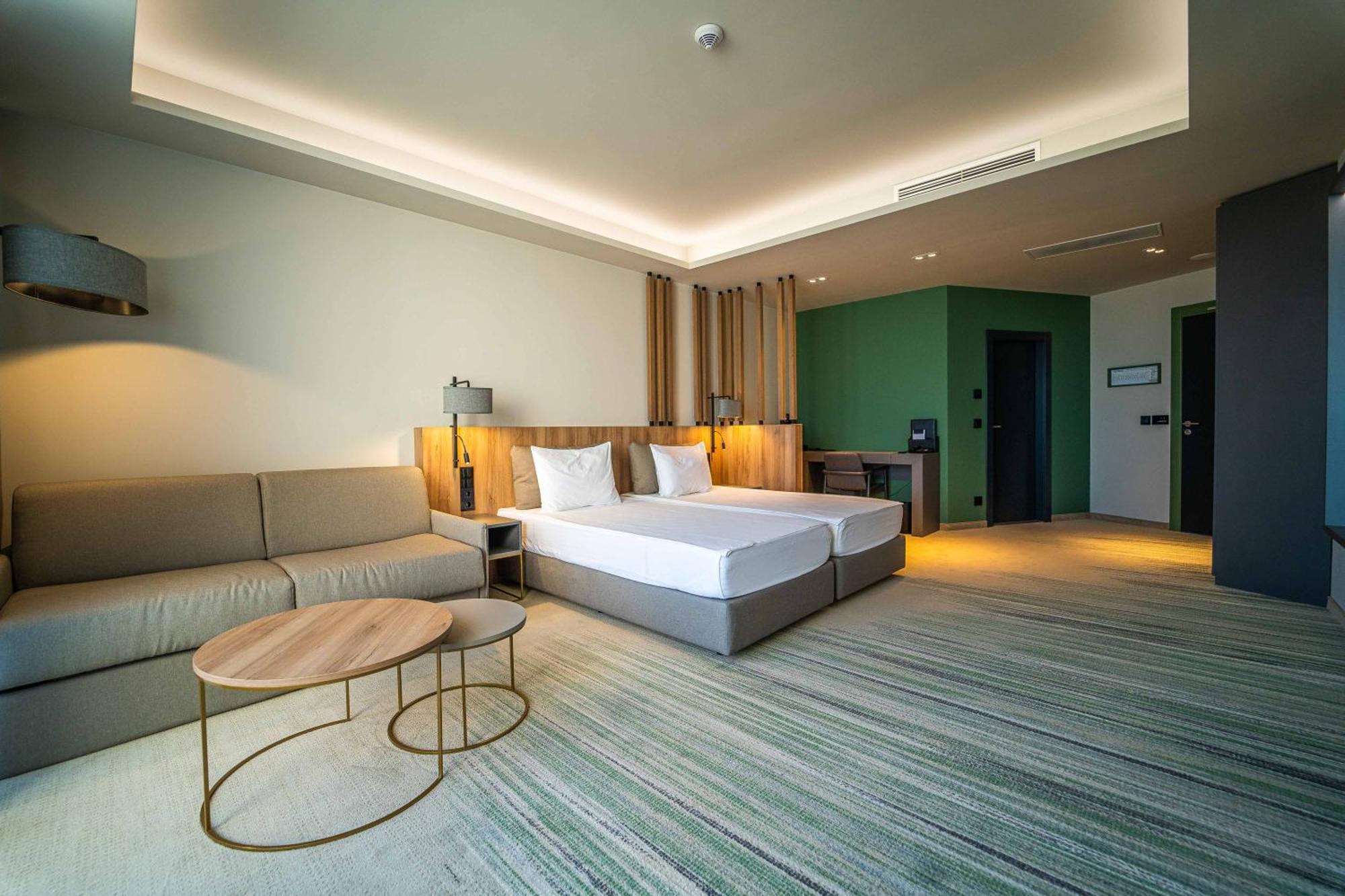 Double Room Sea View & Beach Access