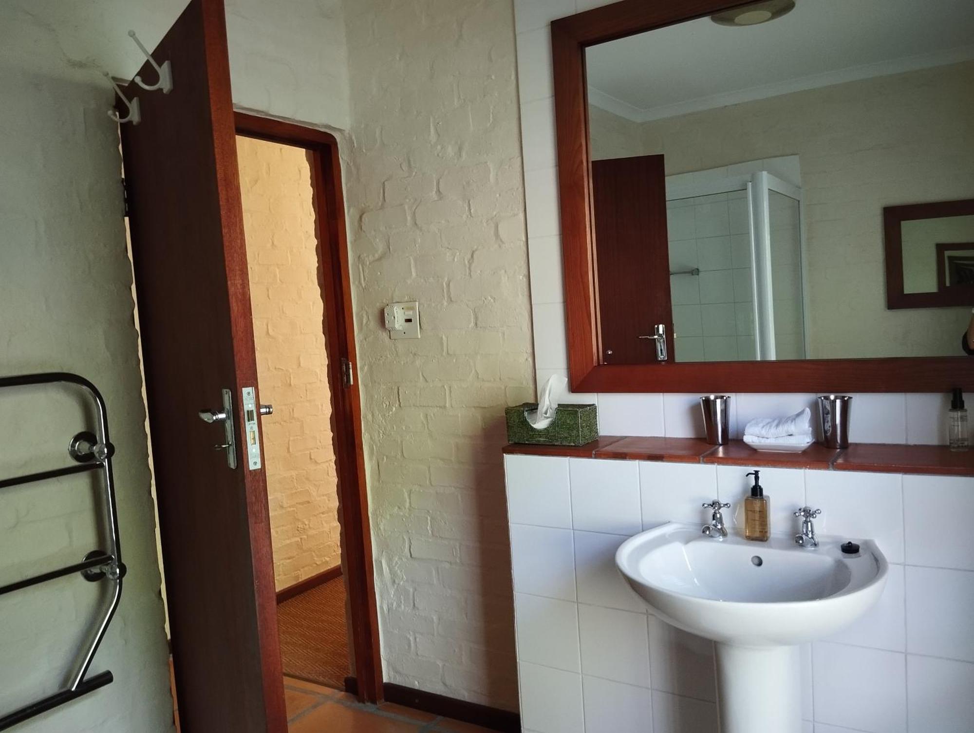 Double or Twin Room Mountain View