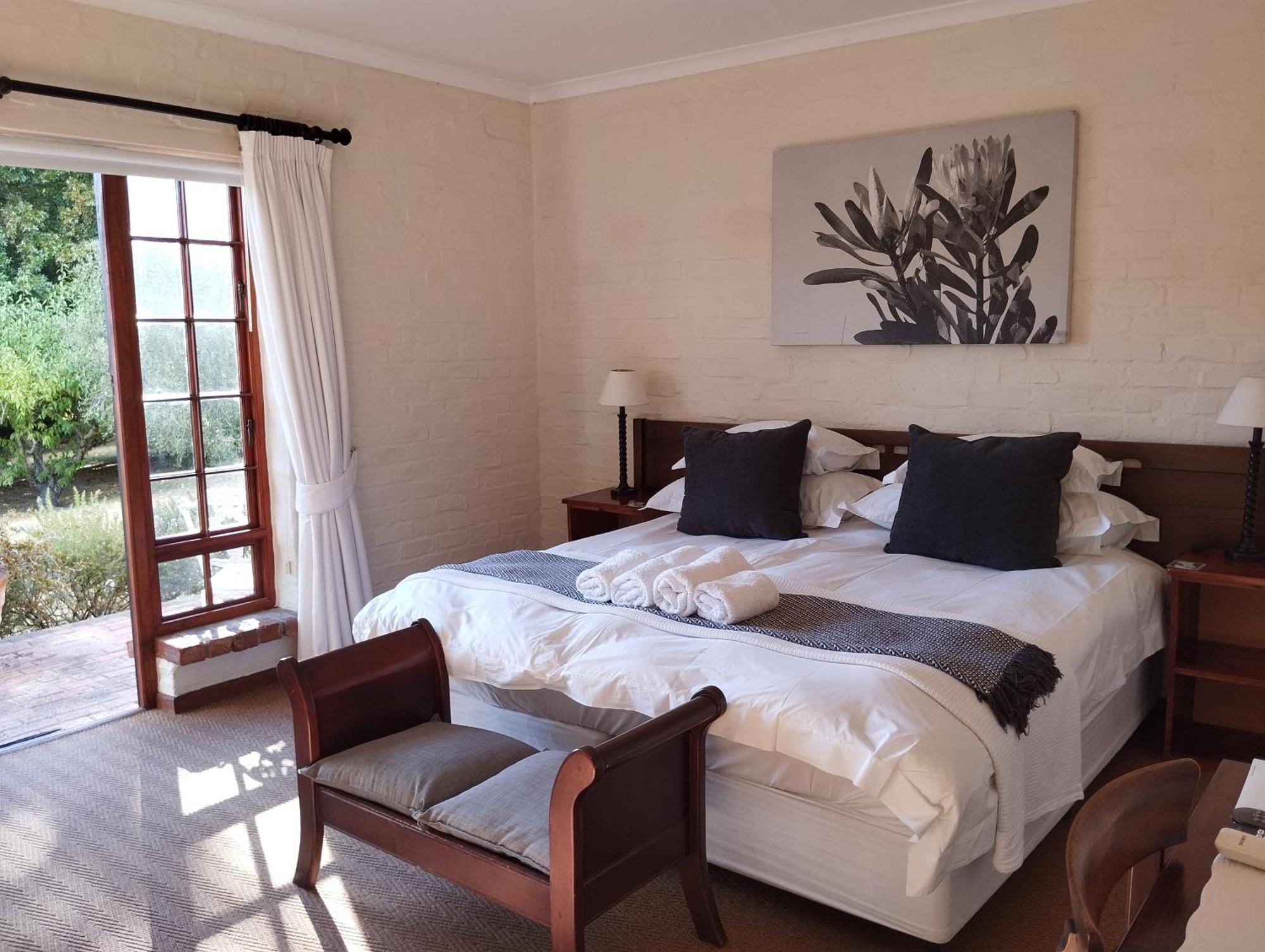 Double or Twin Room Mountain View