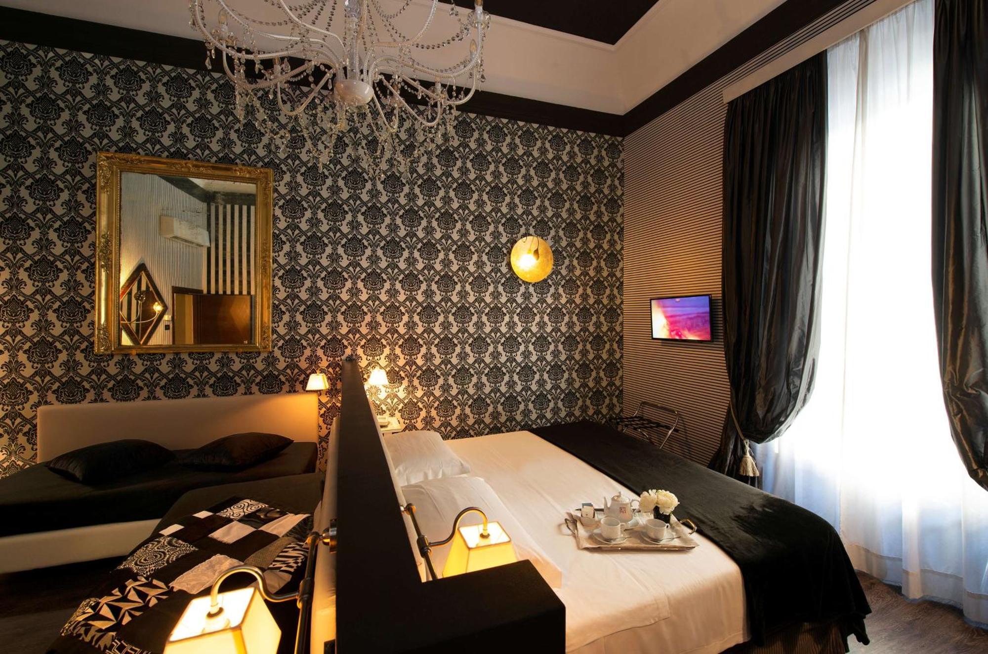 Family Queen Room