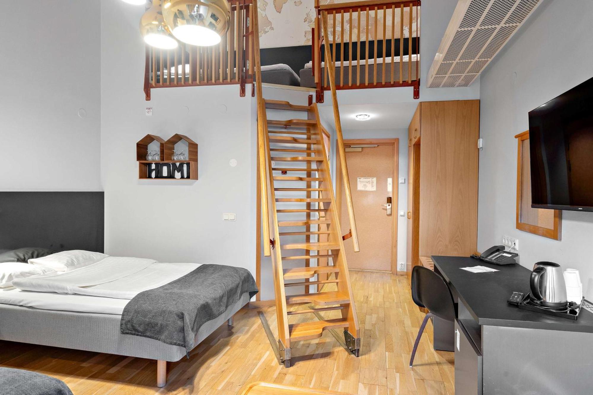 Family Room Four Single Beds Loft